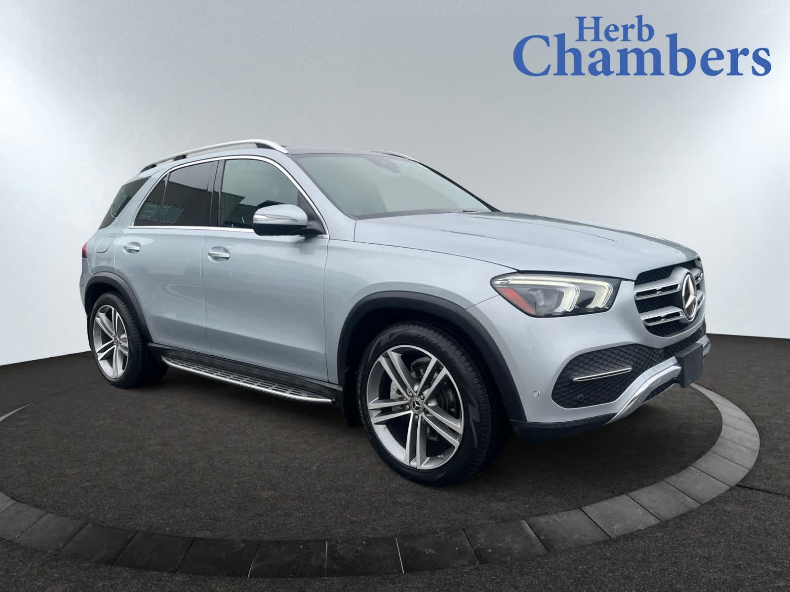 used 2022 Mercedes-Benz GLE 350 car, priced at $47,497