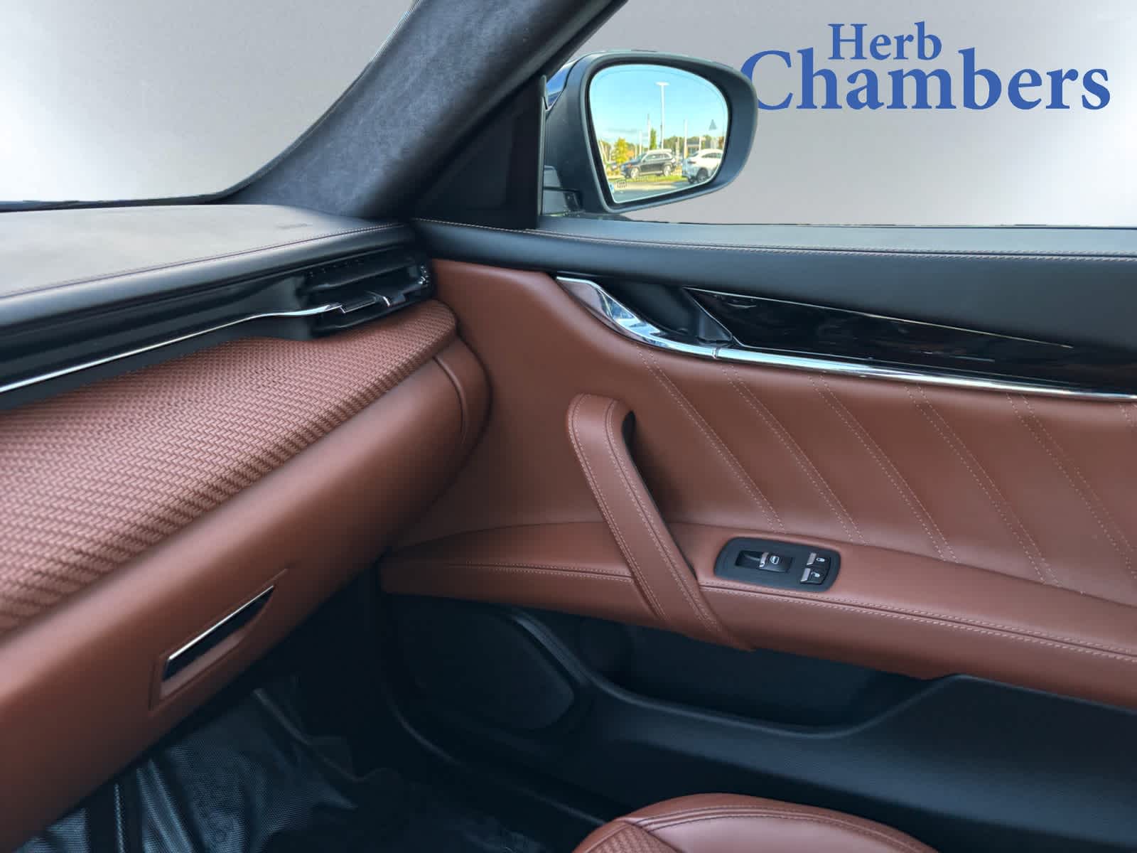 used 2022 Maserati Quattroporte car, priced at $54,498