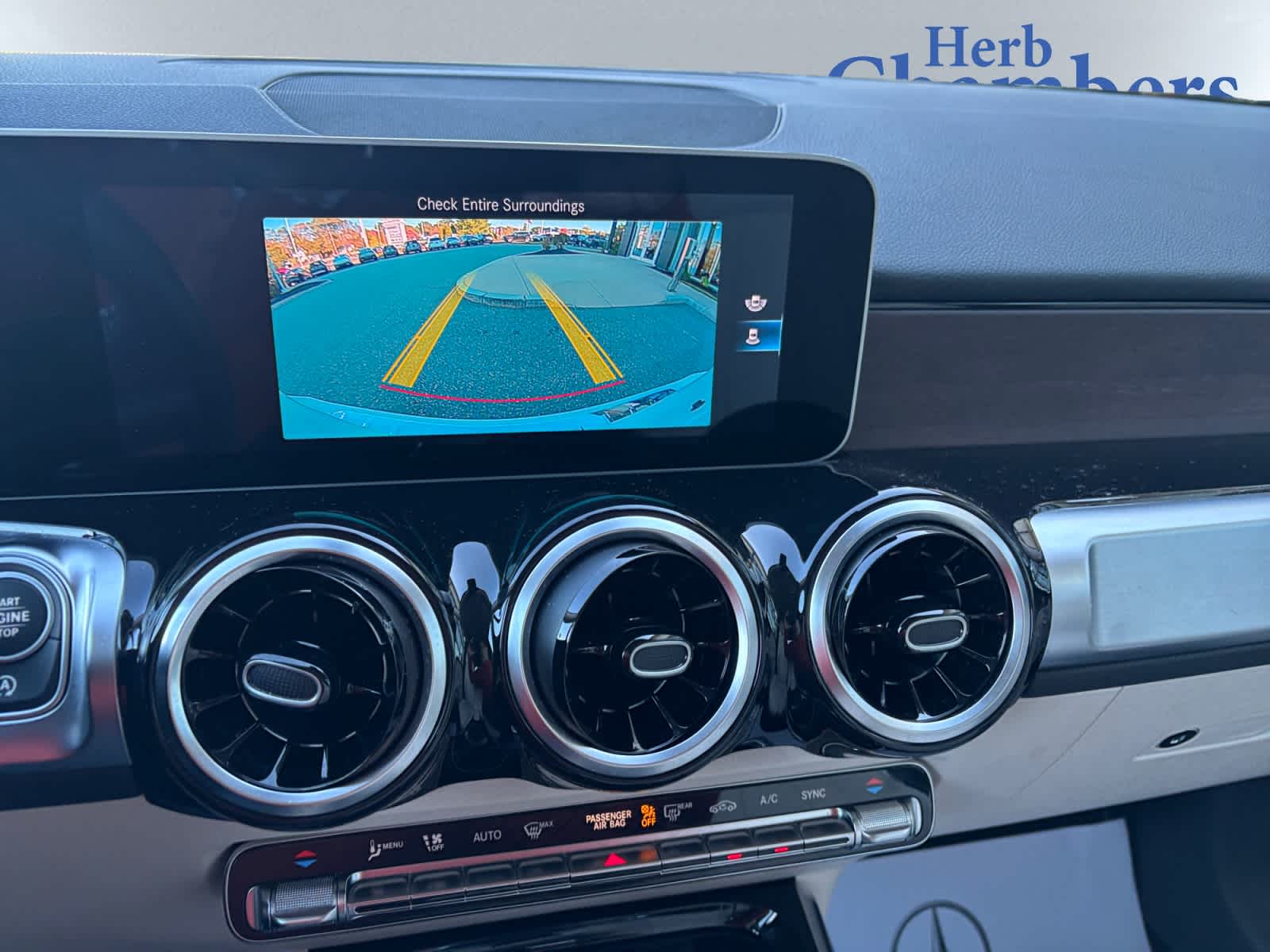 used 2020 Mercedes-Benz GLB 250 car, priced at $24,497