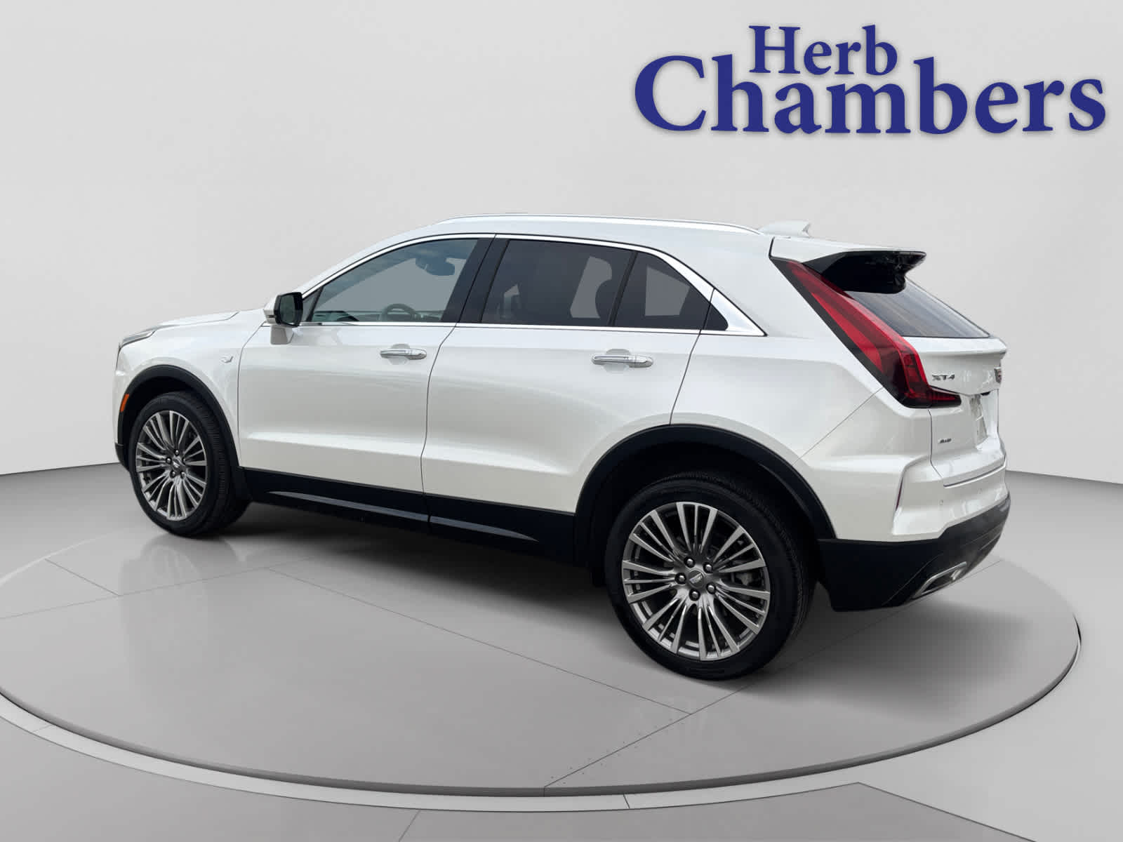 used 2024 Cadillac XT4 car, priced at $35,999