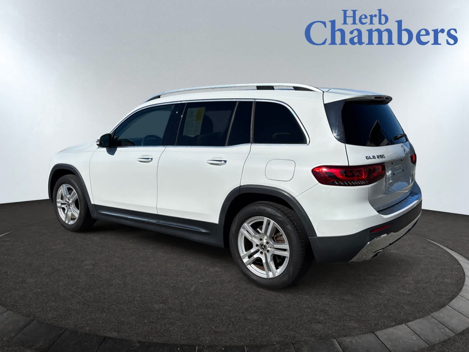 used 2020 Mercedes-Benz GLB 250 car, priced at $24,497