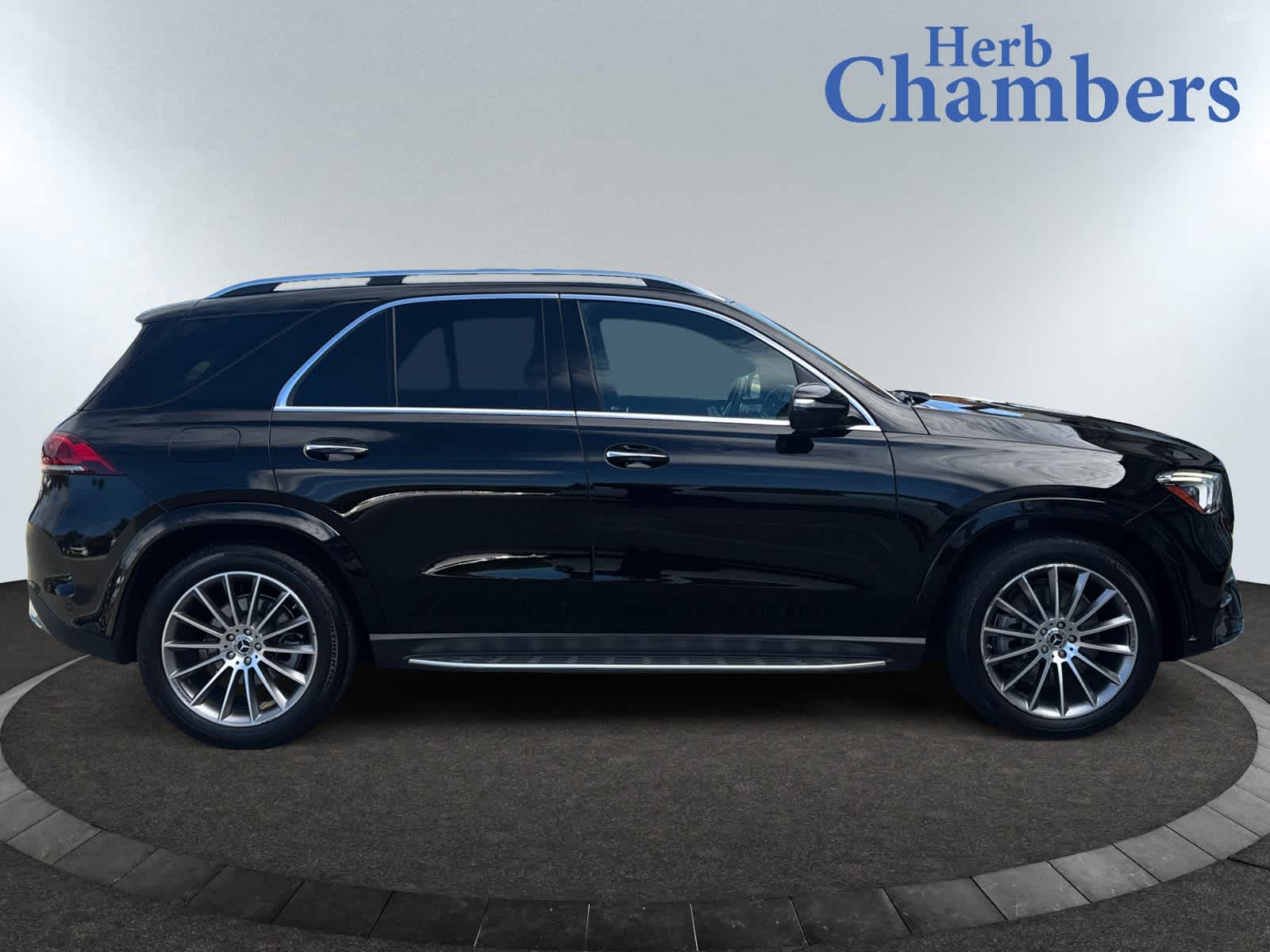 used 2023 Mercedes-Benz GLE 450 car, priced at $61,497