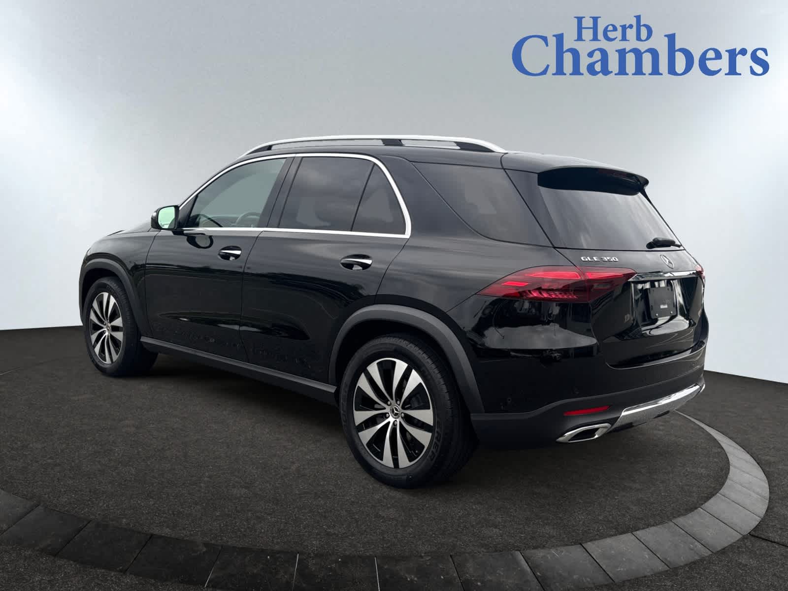 used 2025 Mercedes-Benz GLE 350 car, priced at $58,497