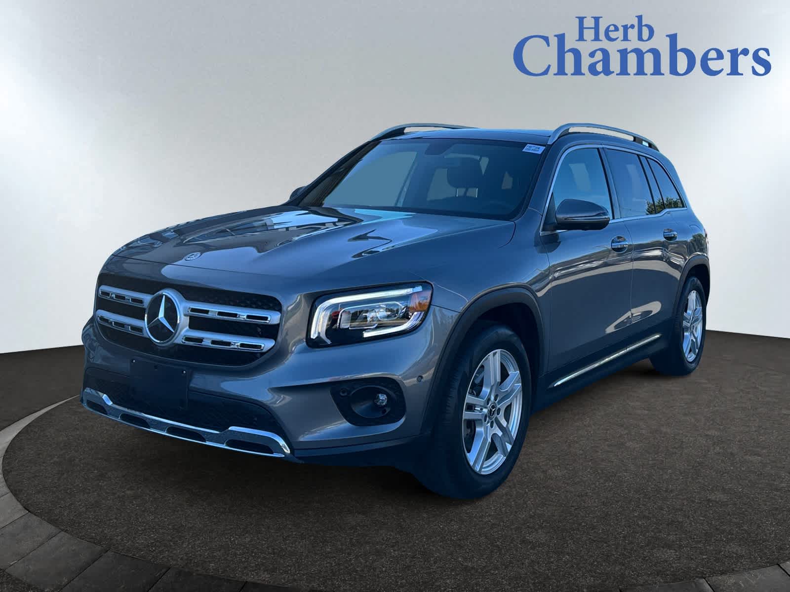 used 2021 Mercedes-Benz GLB 250 car, priced at $28,397
