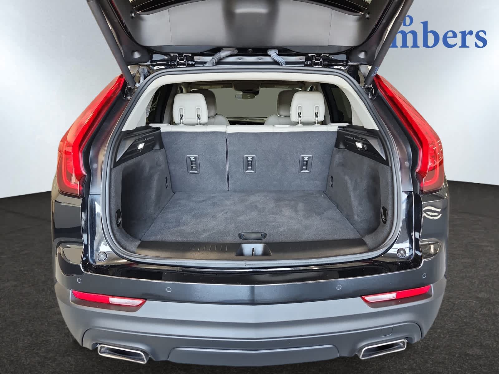 used 2023 Cadillac XT4 car, priced at $24,497