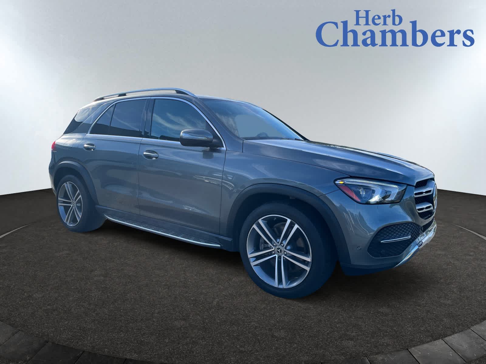 used 2022 Mercedes-Benz GLE 450 car, priced at $47,997