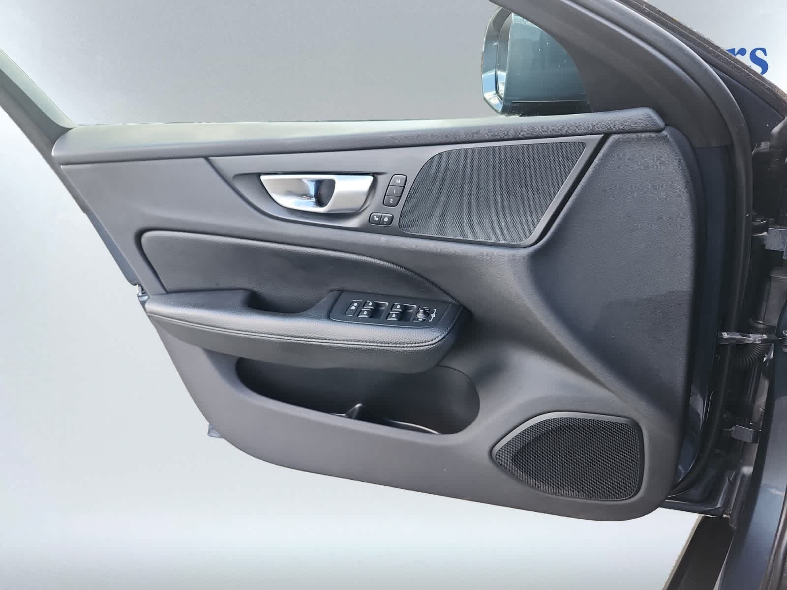 used 2021 Volvo V60 Cross Country car, priced at $27,496