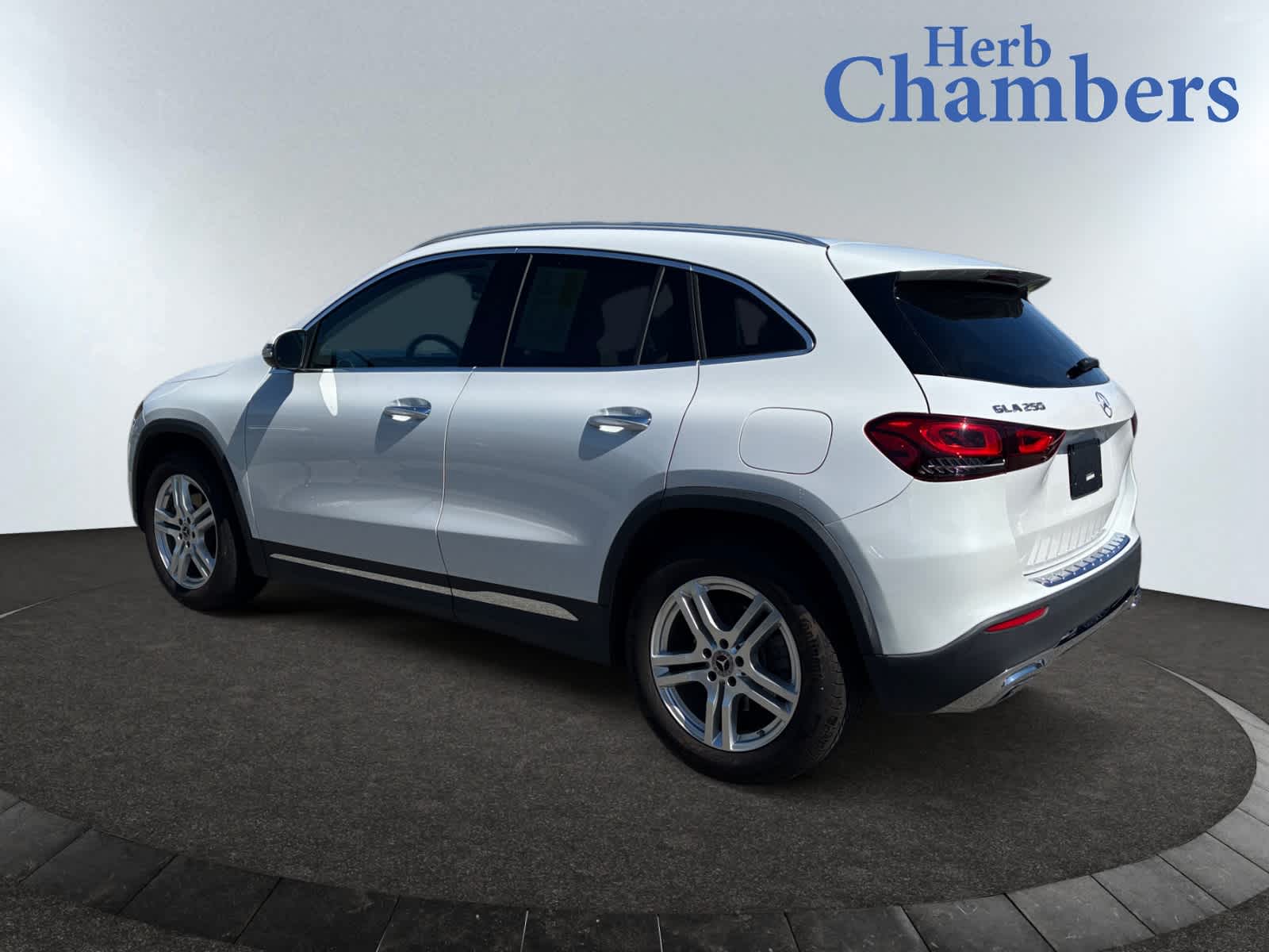 used 2022 Mercedes-Benz GLA 250 car, priced at $31,997
