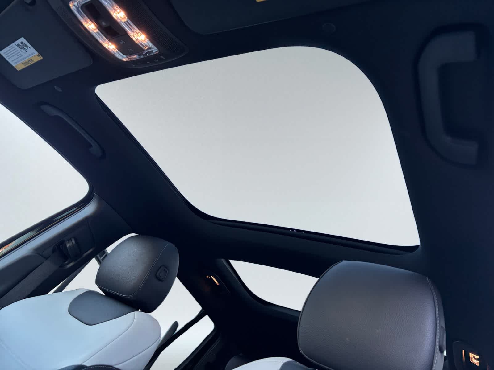 used 2021 Mercedes-Benz GLB 250 car, priced at $25,898