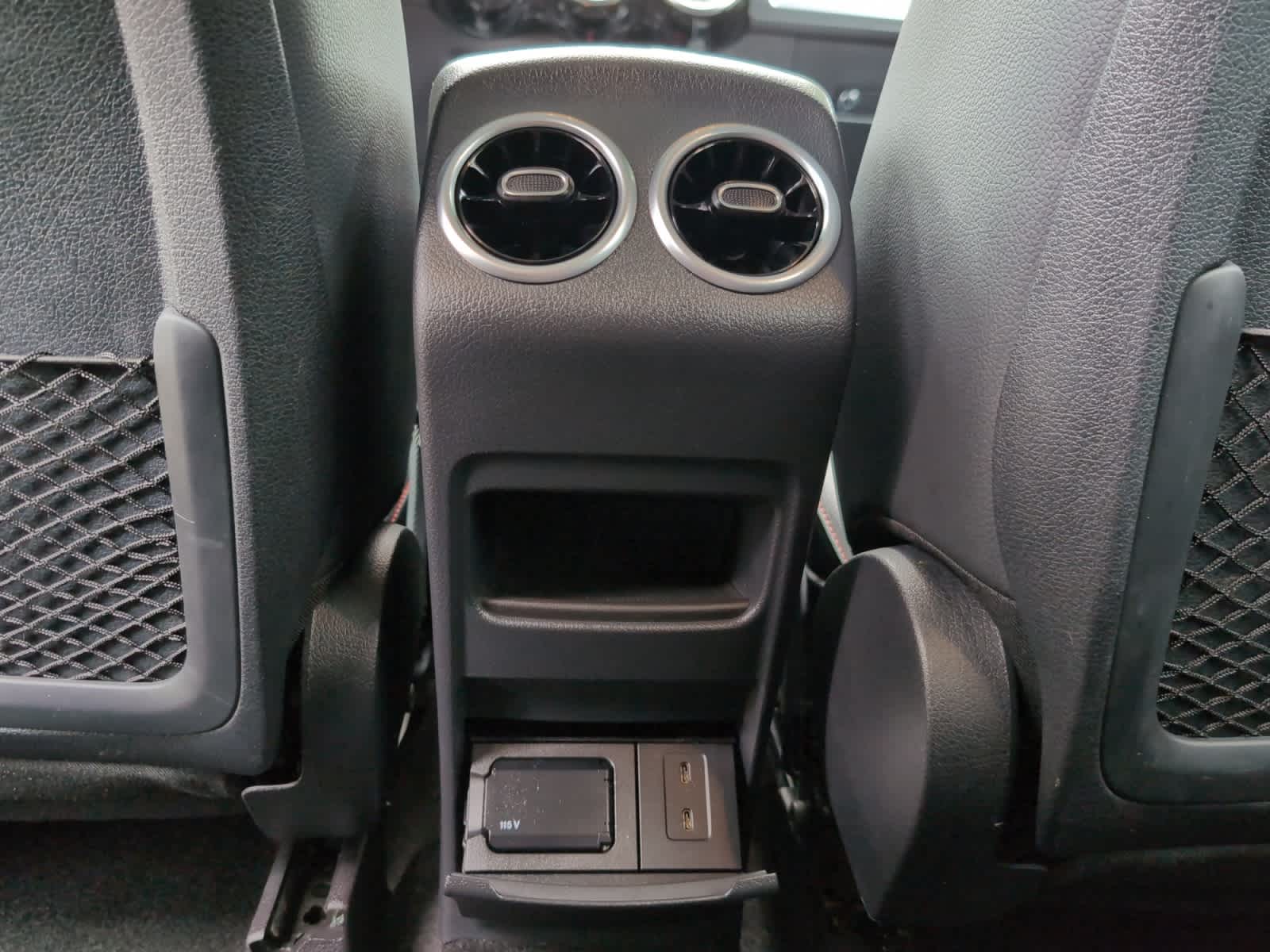 used 2022 Mercedes-Benz GLB 250 car, priced at $27,397