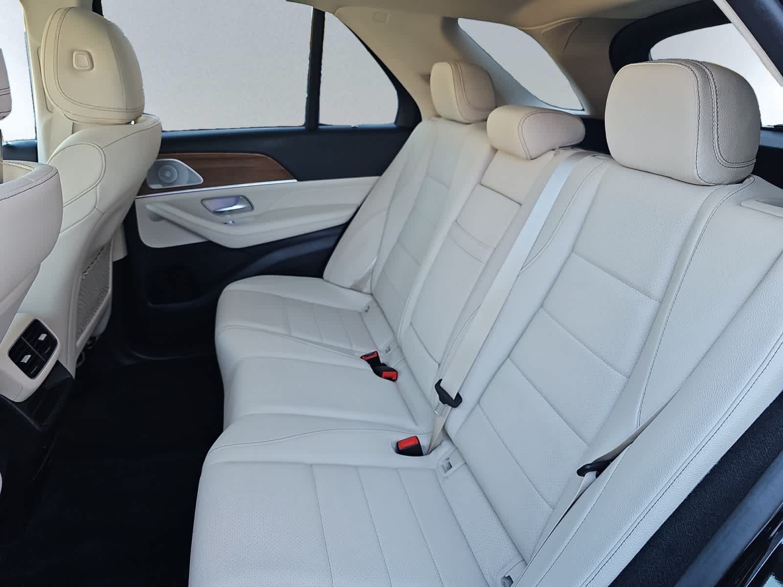 used 2023 Mercedes-Benz GLE 350 car, priced at $44,487