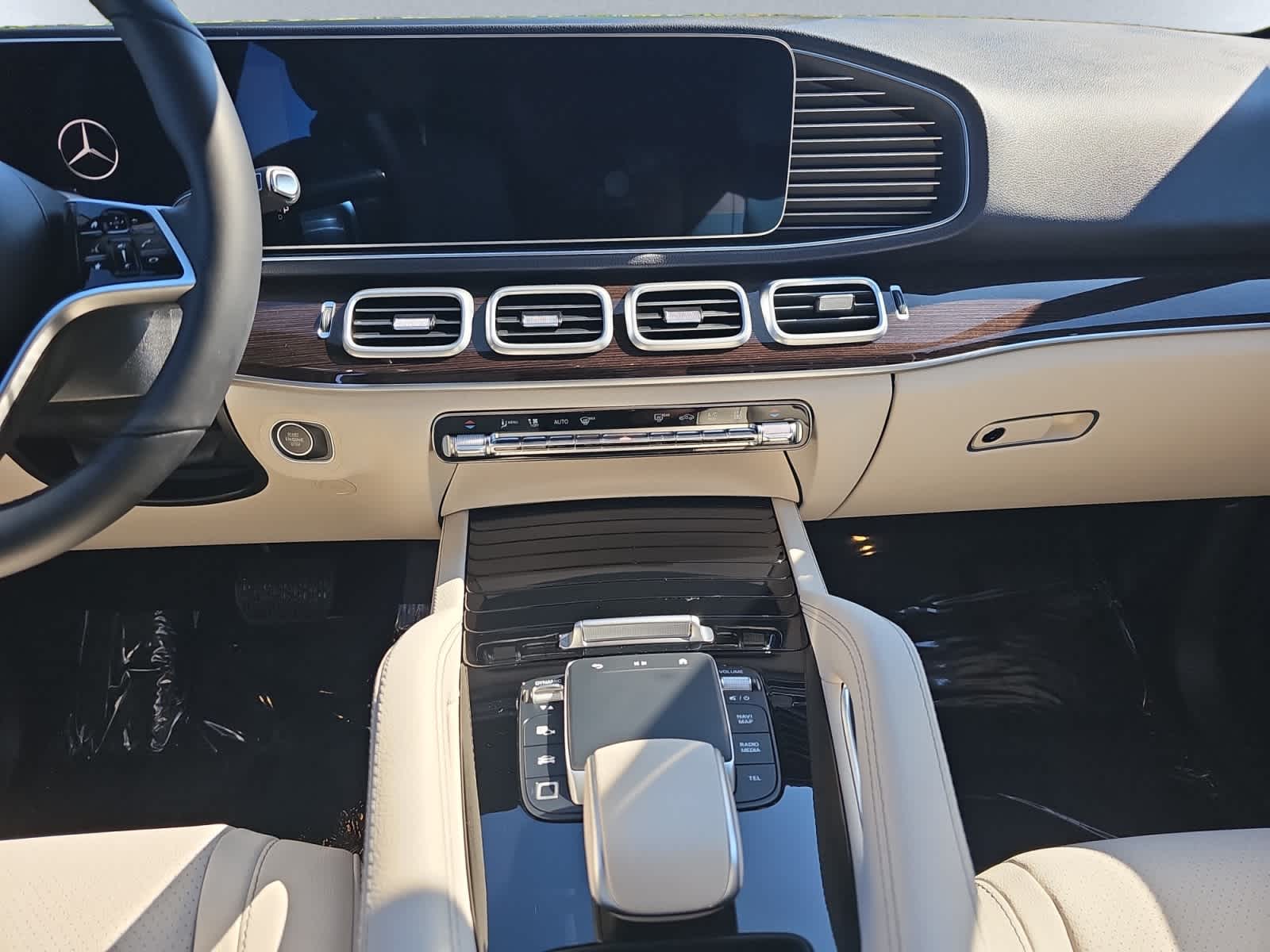 used 2025 Mercedes-Benz GLE 450e car, priced at $73,988