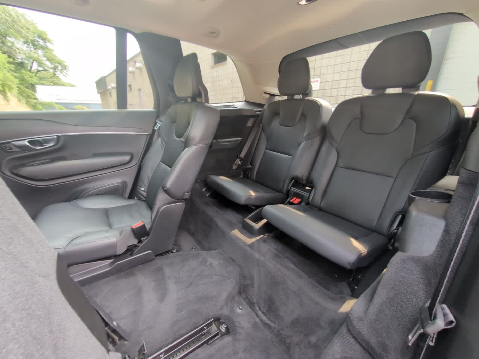 used 2020 Volvo XC90 car, priced at $31,988