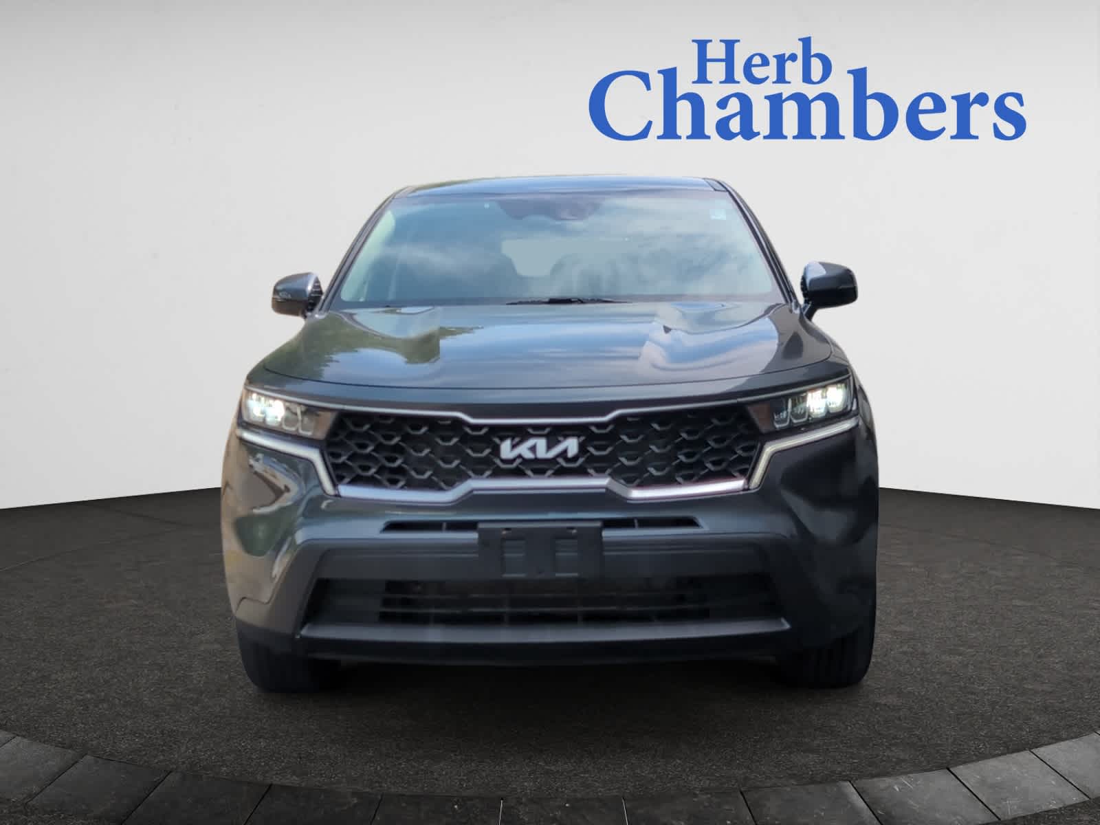 used 2022 Kia Sorento car, priced at $24,998
