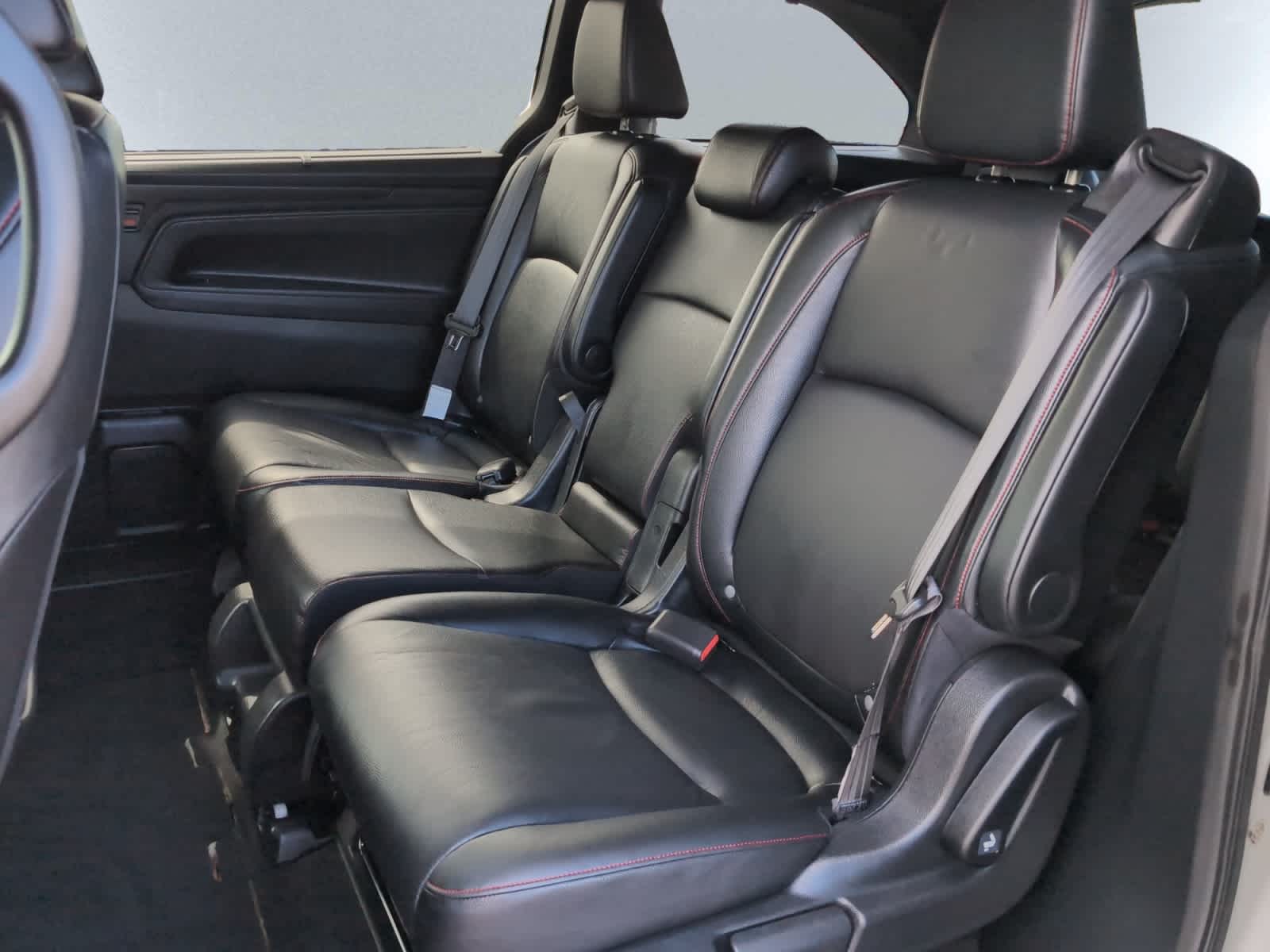 used 2023 Honda Odyssey car, priced at $32,388