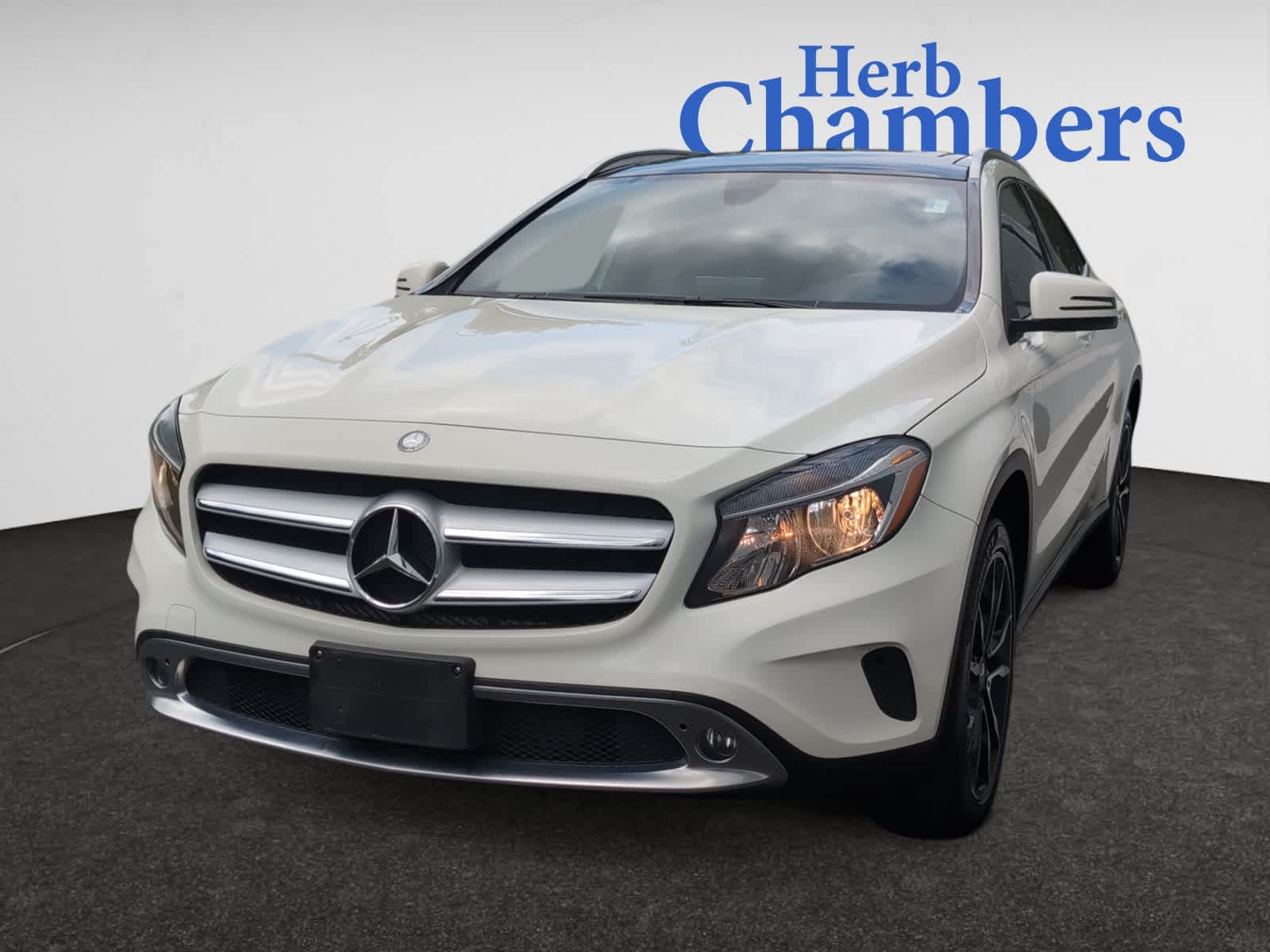 used 2017 Mercedes-Benz GLA 250 car, priced at $13,788