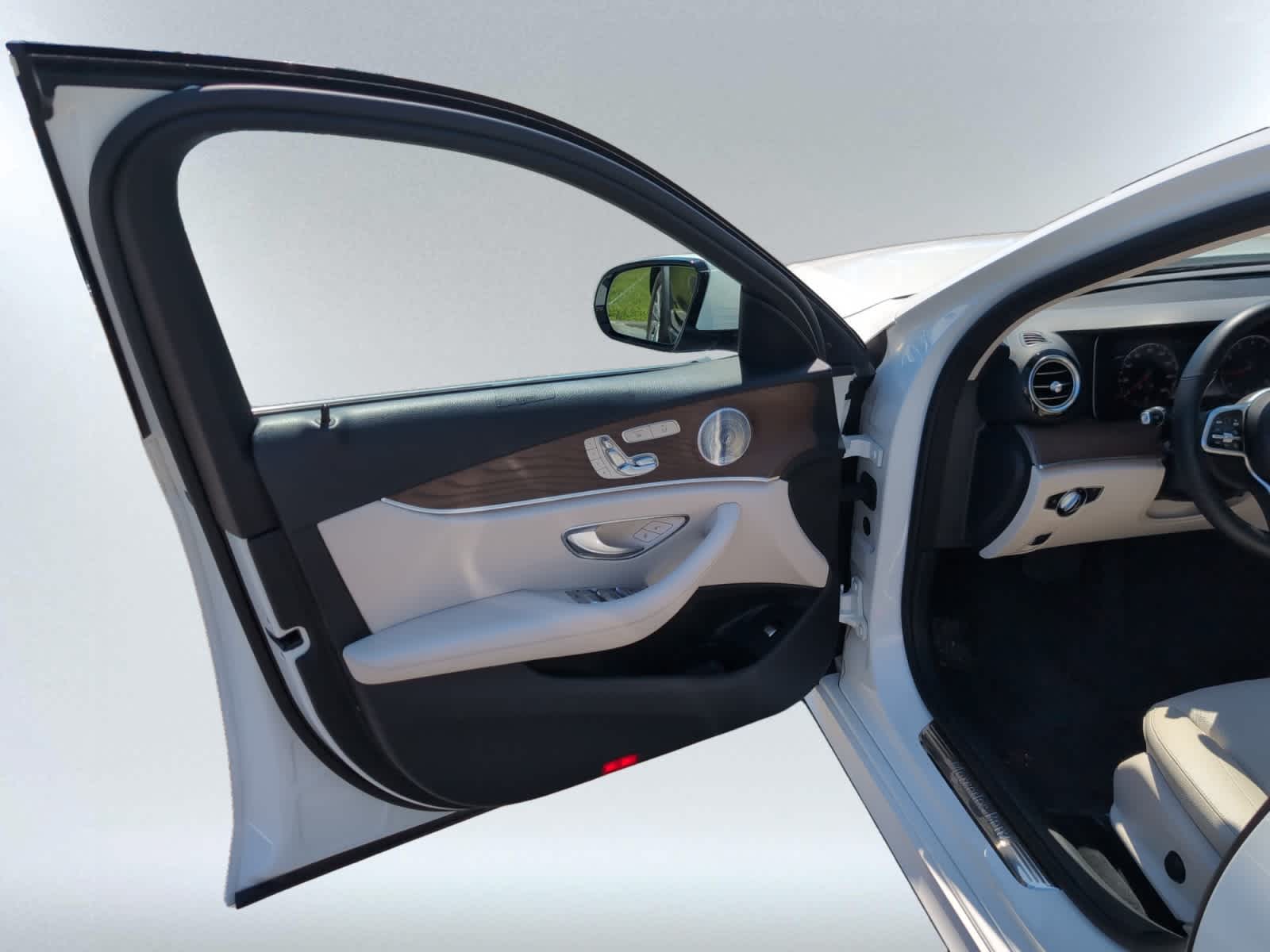 used 2020 Mercedes-Benz E-Class car, priced at $33,988