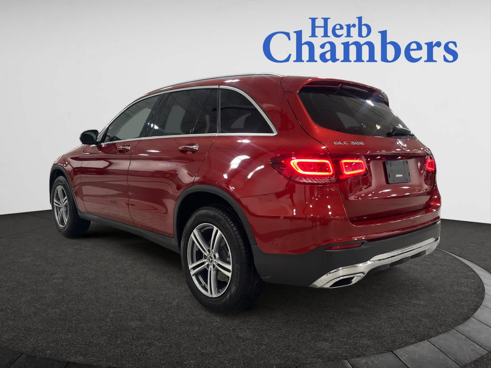 used 2021 Mercedes-Benz GLC 300 car, priced at $28,887
