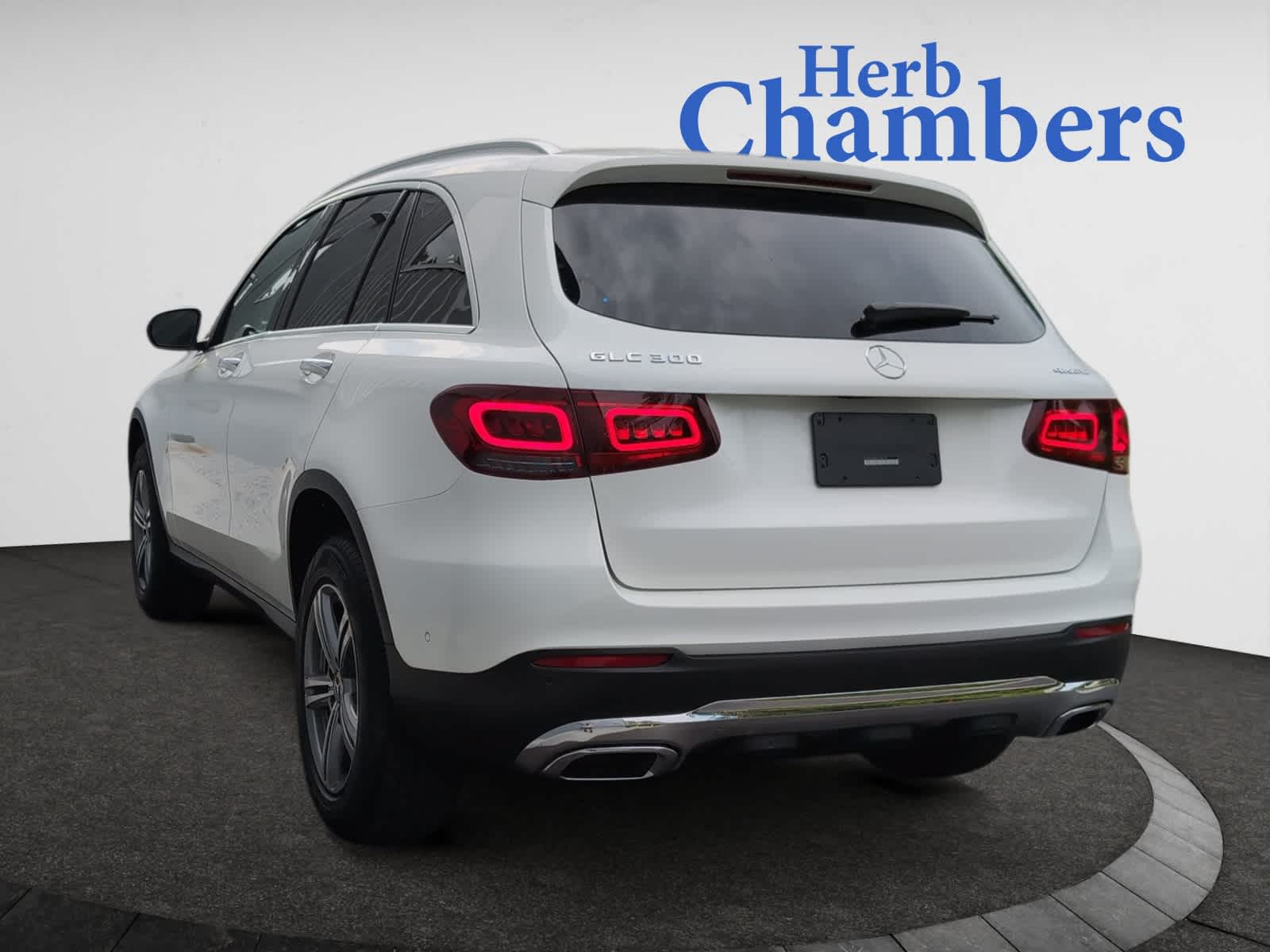 used 2022 Mercedes-Benz GLC 300 car, priced at $35,998