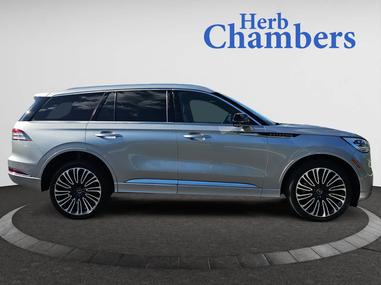 used 2023 Lincoln Aviator car, priced at $58,487