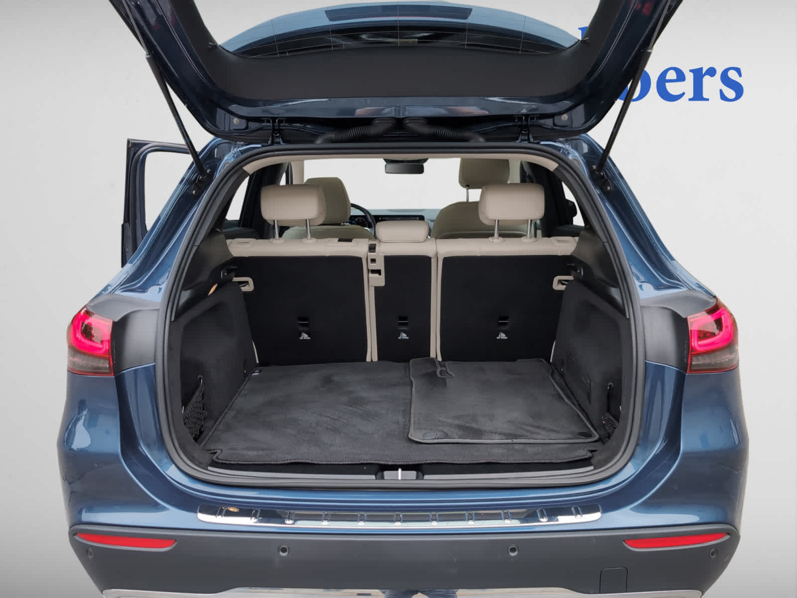 used 2022 Mercedes-Benz GLA 250 car, priced at $32,788