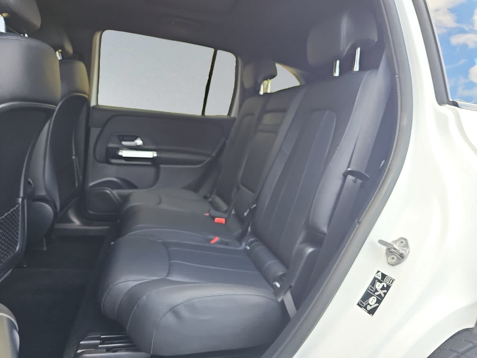 used 2022 Mercedes-Benz GLB 250 car, priced at $26,487