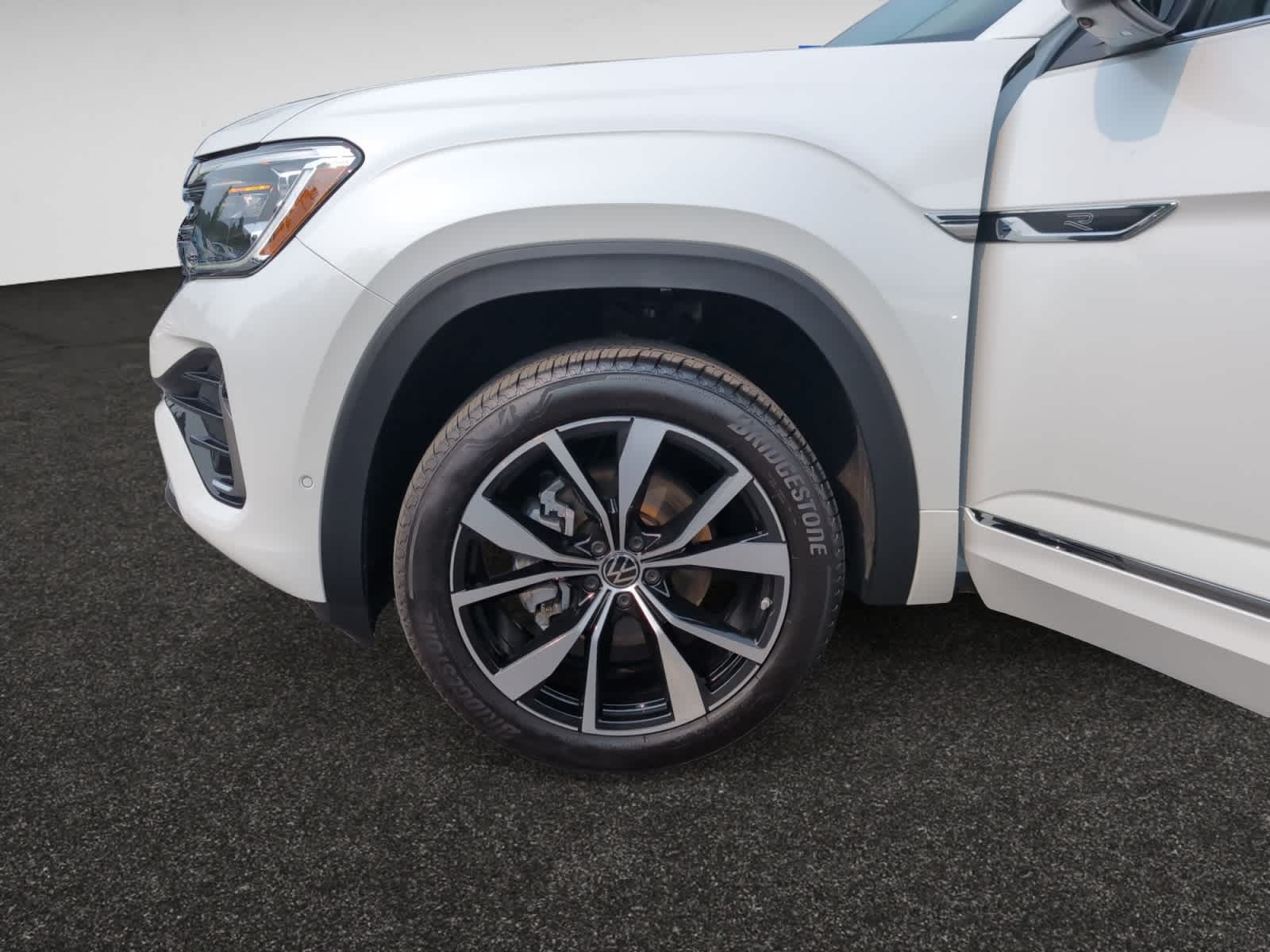 used 2024 Volkswagen Atlas car, priced at $39,988