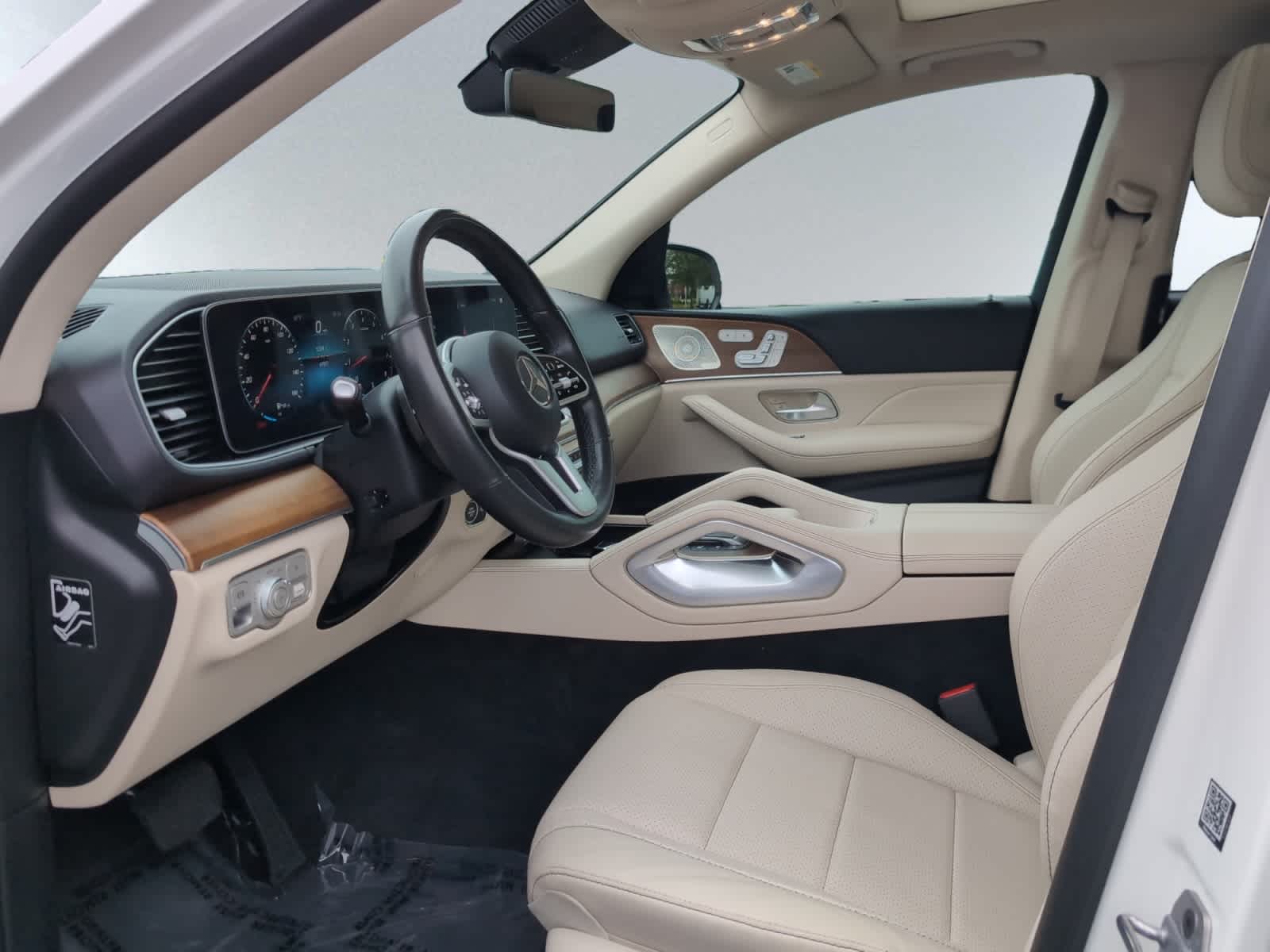 used 2021 Mercedes-Benz GLE 350 car, priced at $37,988