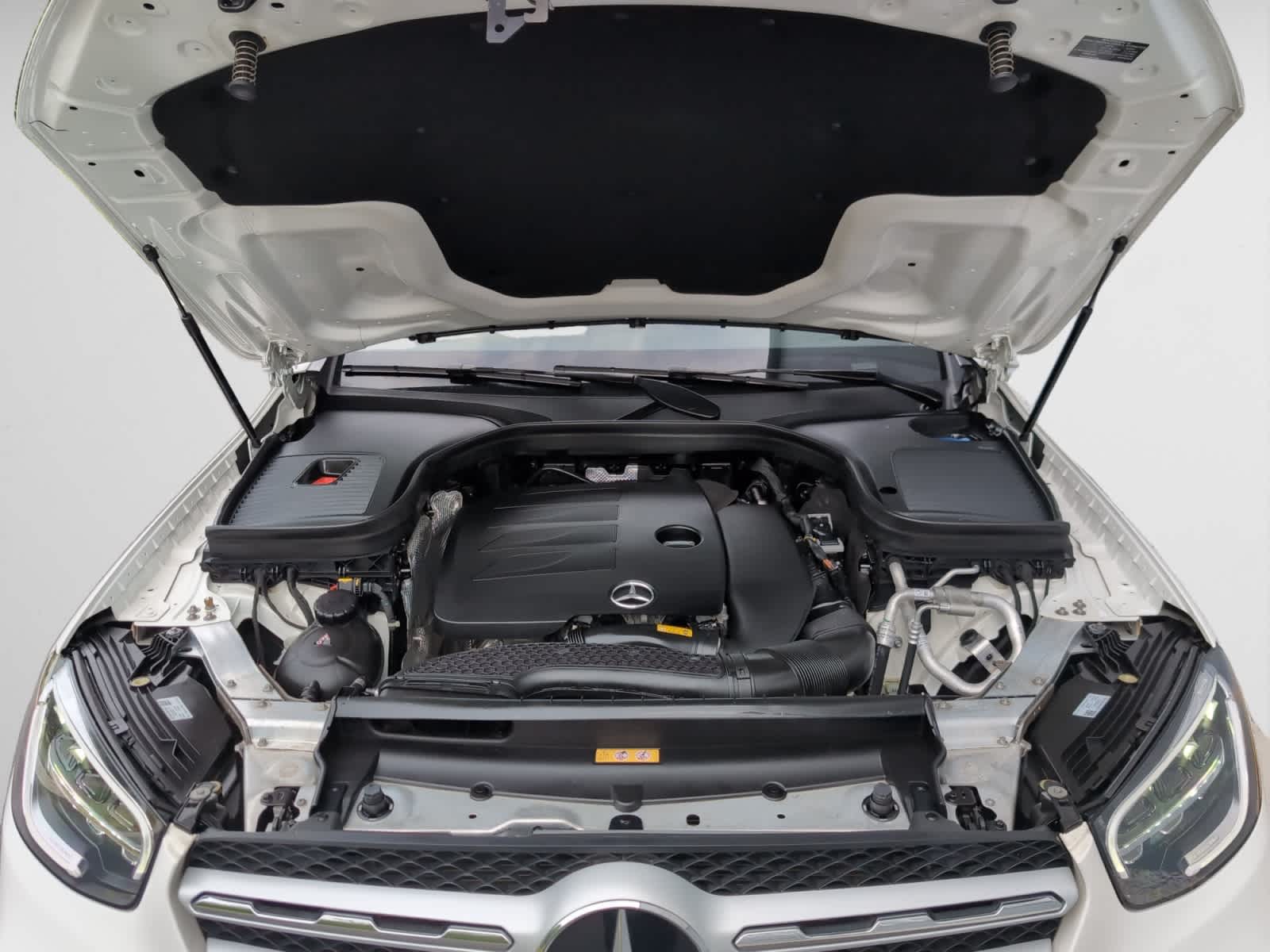 used 2022 Mercedes-Benz GLC 300 car, priced at $35,998