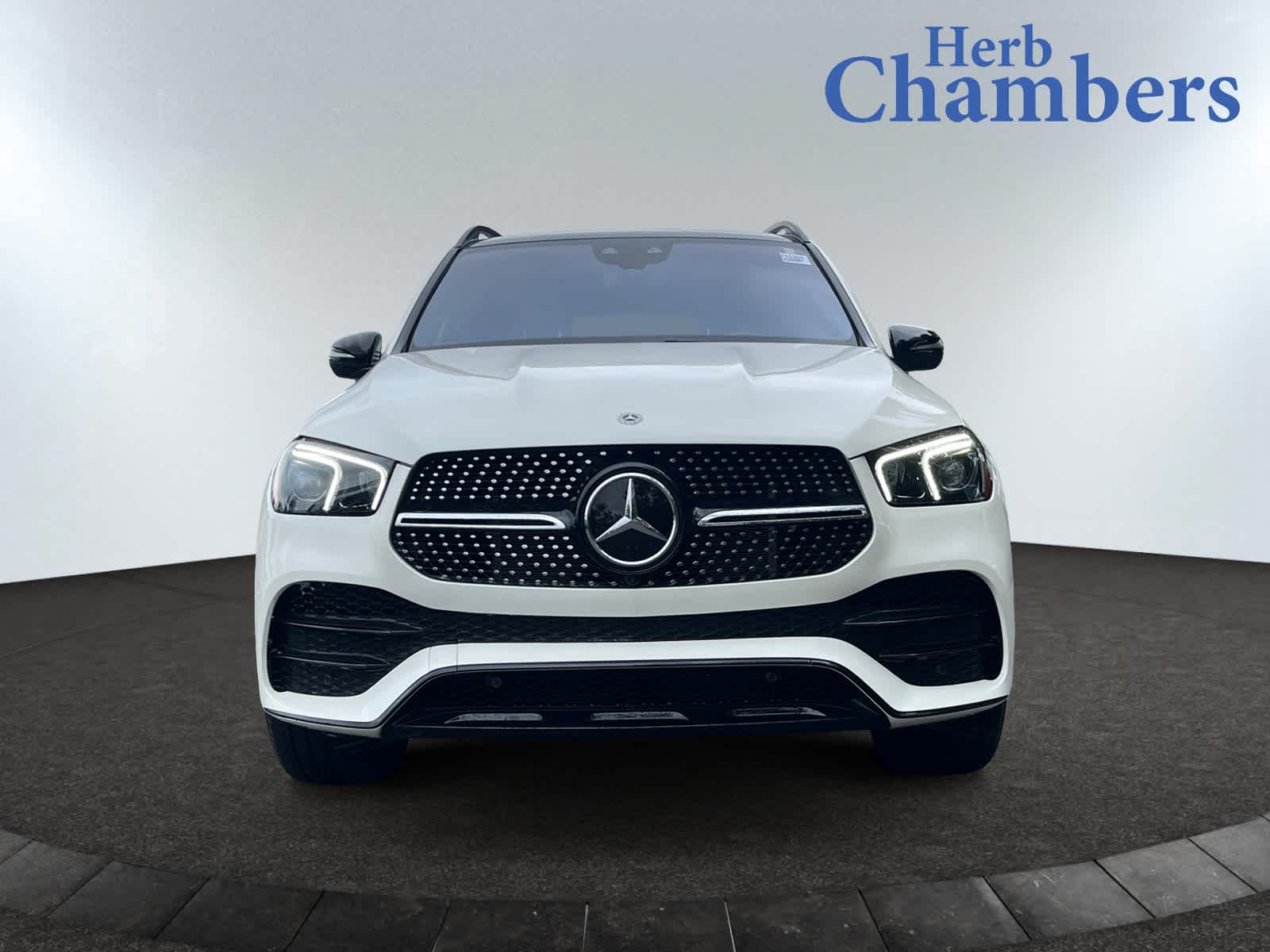 used 2023 Mercedes-Benz GLE 450 car, priced at $57,497