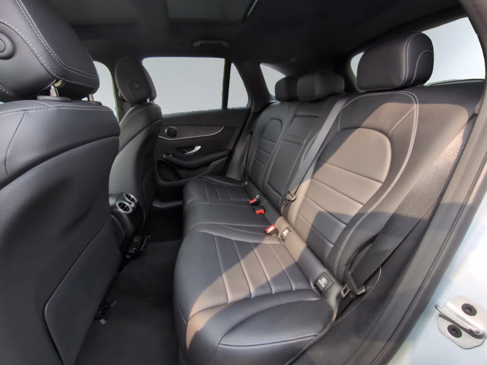 used 2021 Mercedes-Benz GLC 300 car, priced at $31,998