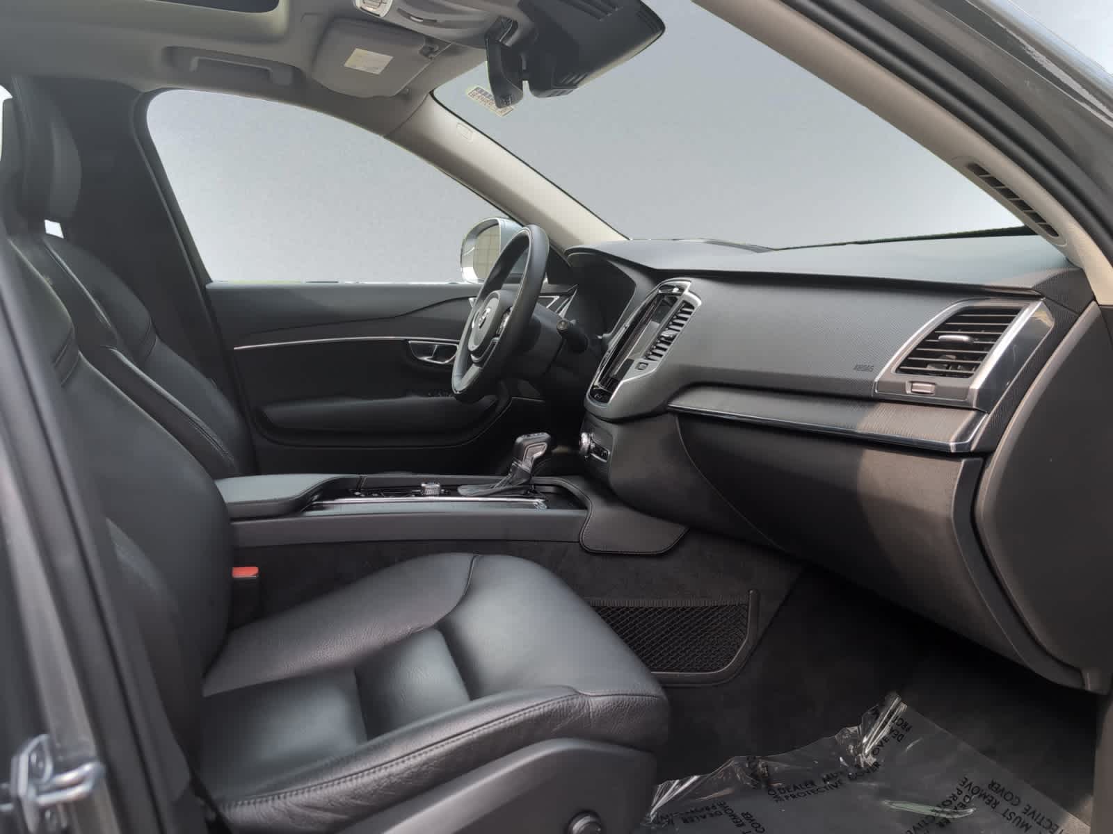 used 2020 Volvo XC90 car, priced at $31,988
