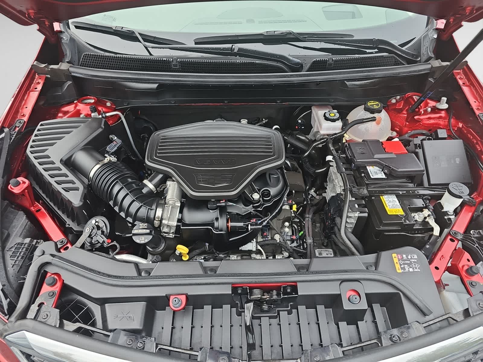 used 2024 Cadillac XT5 car, priced at $44,987