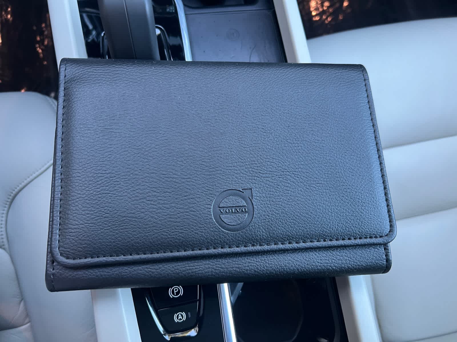 used 2022 Volvo S60 car, priced at $27,487