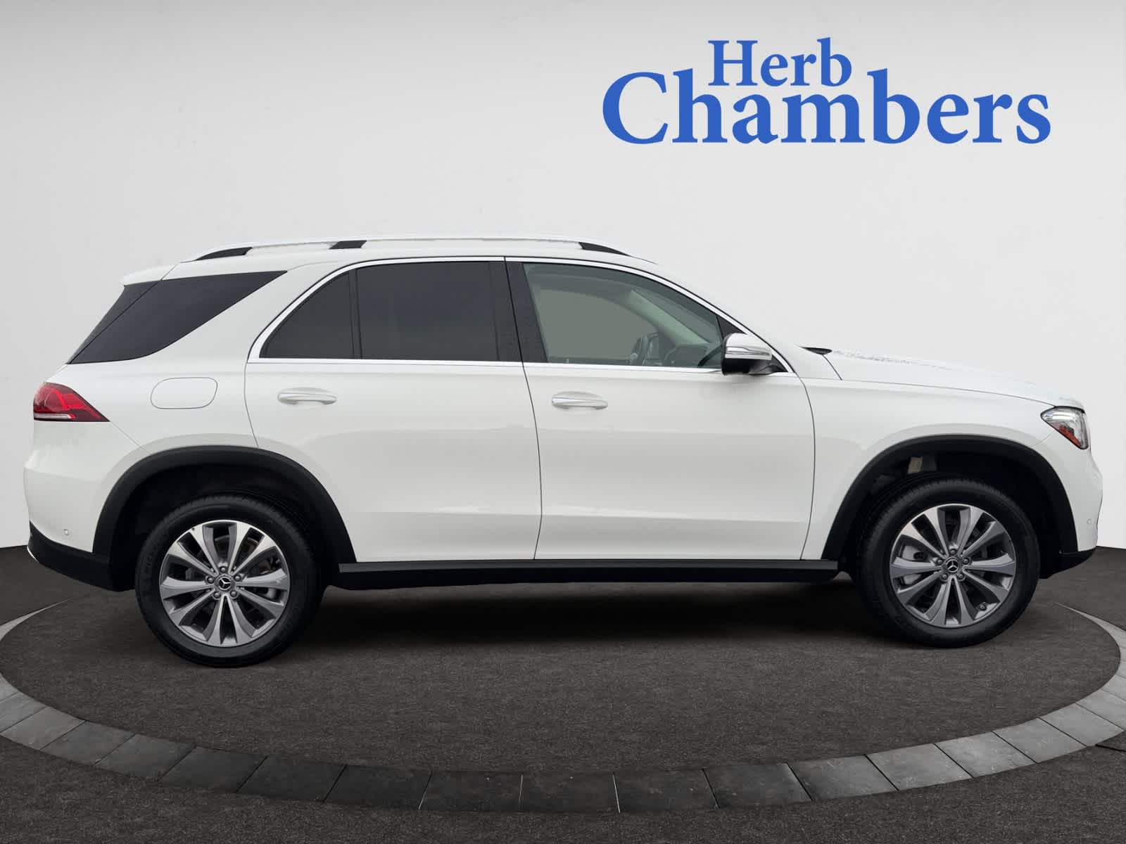 used 2022 Mercedes-Benz GLE 350 car, priced at $43,987