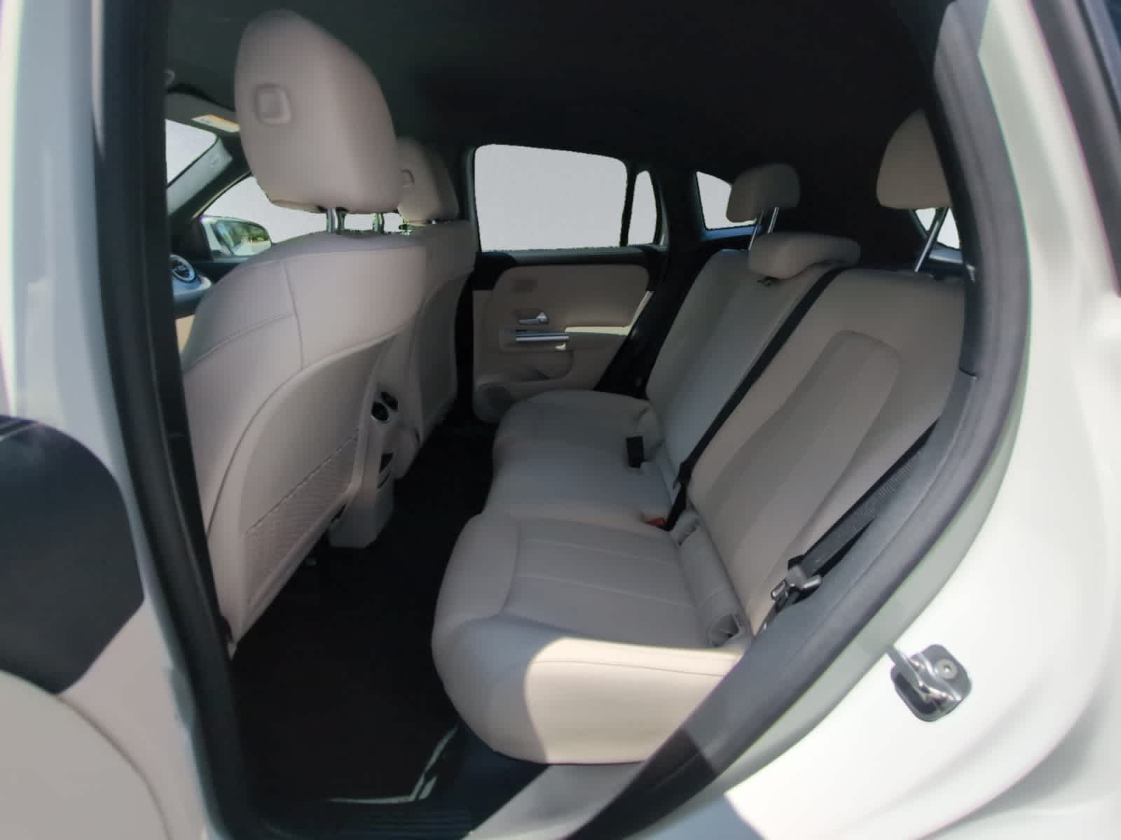 used 2025 Mercedes-Benz GLA 250 car, priced at $43,488