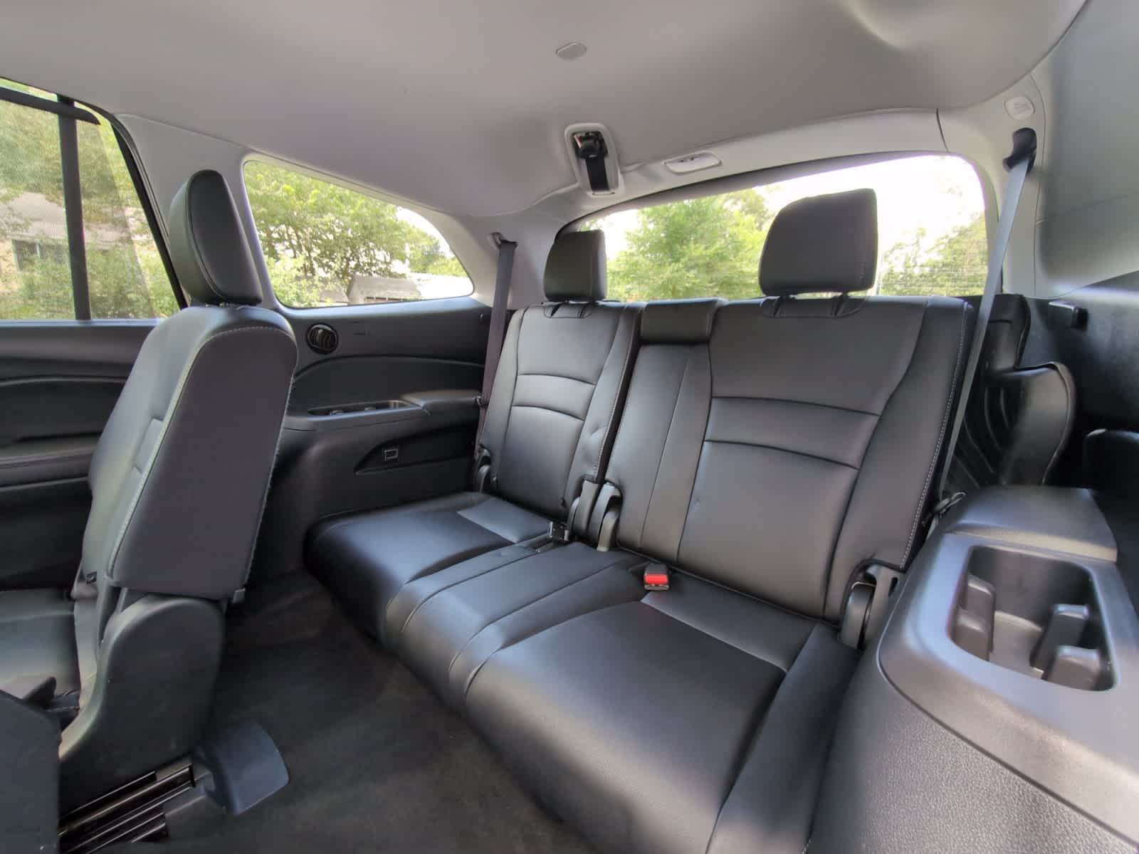used 2021 Honda Pilot car, priced at $28,988
