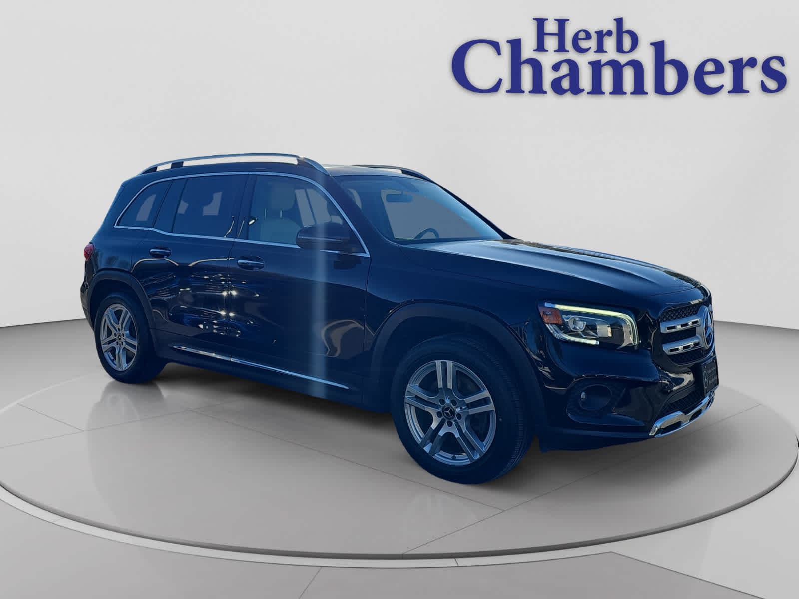 used 2021 Mercedes-Benz GLB 250 car, priced at $26,788