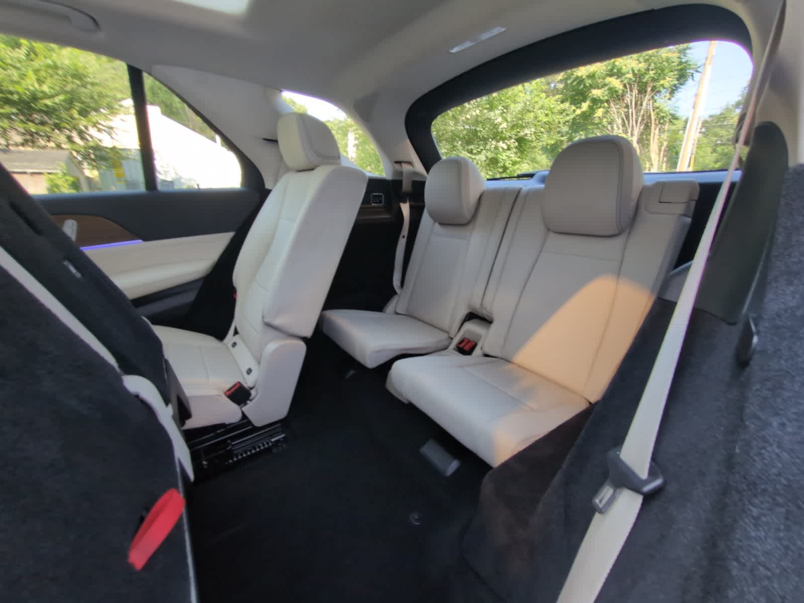 used 2021 Mercedes-Benz GLE 350 car, priced at $39,988