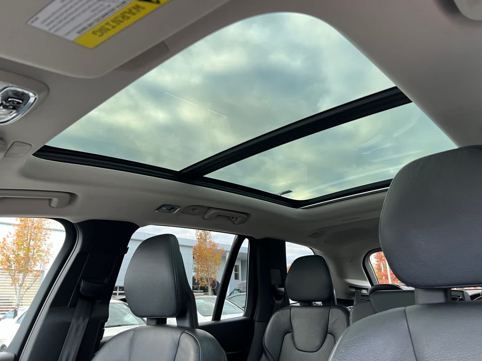 used 2020 Volvo XC90 car, priced at $23,487