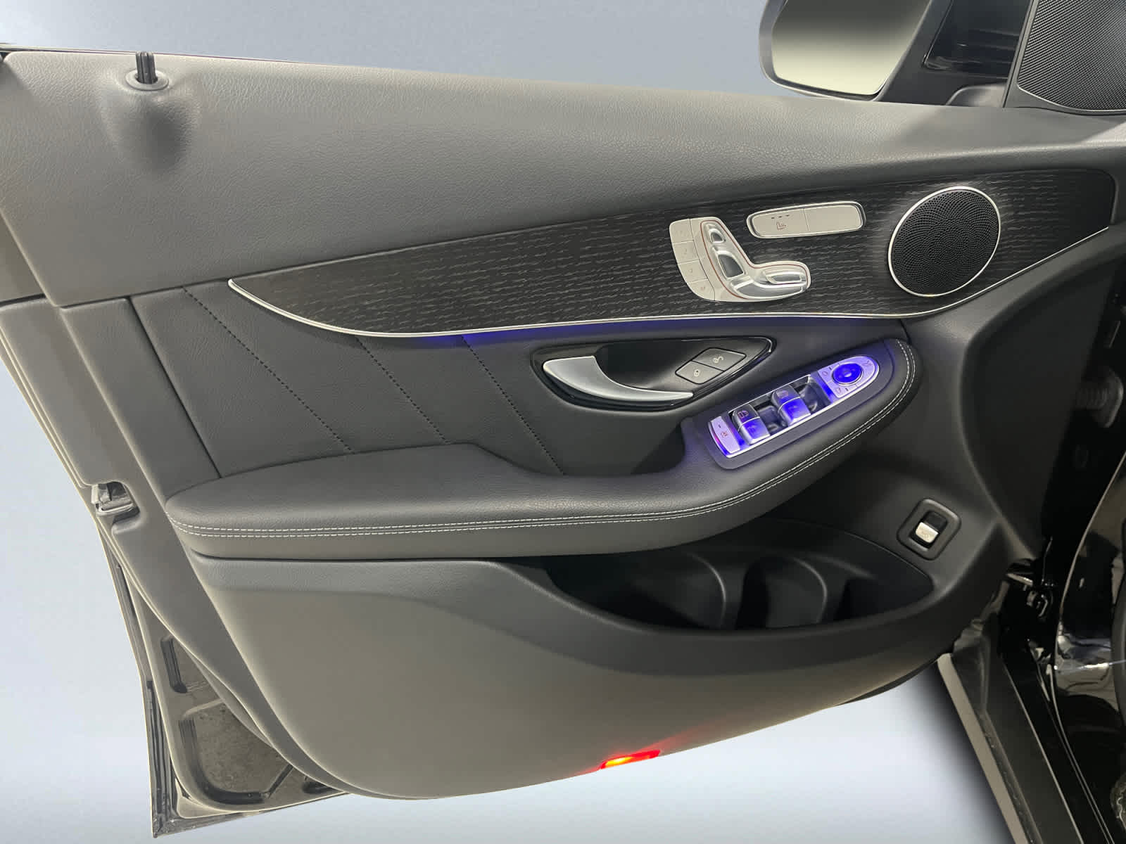 used 2022 Mercedes-Benz GLC 300 car, priced at $37,497