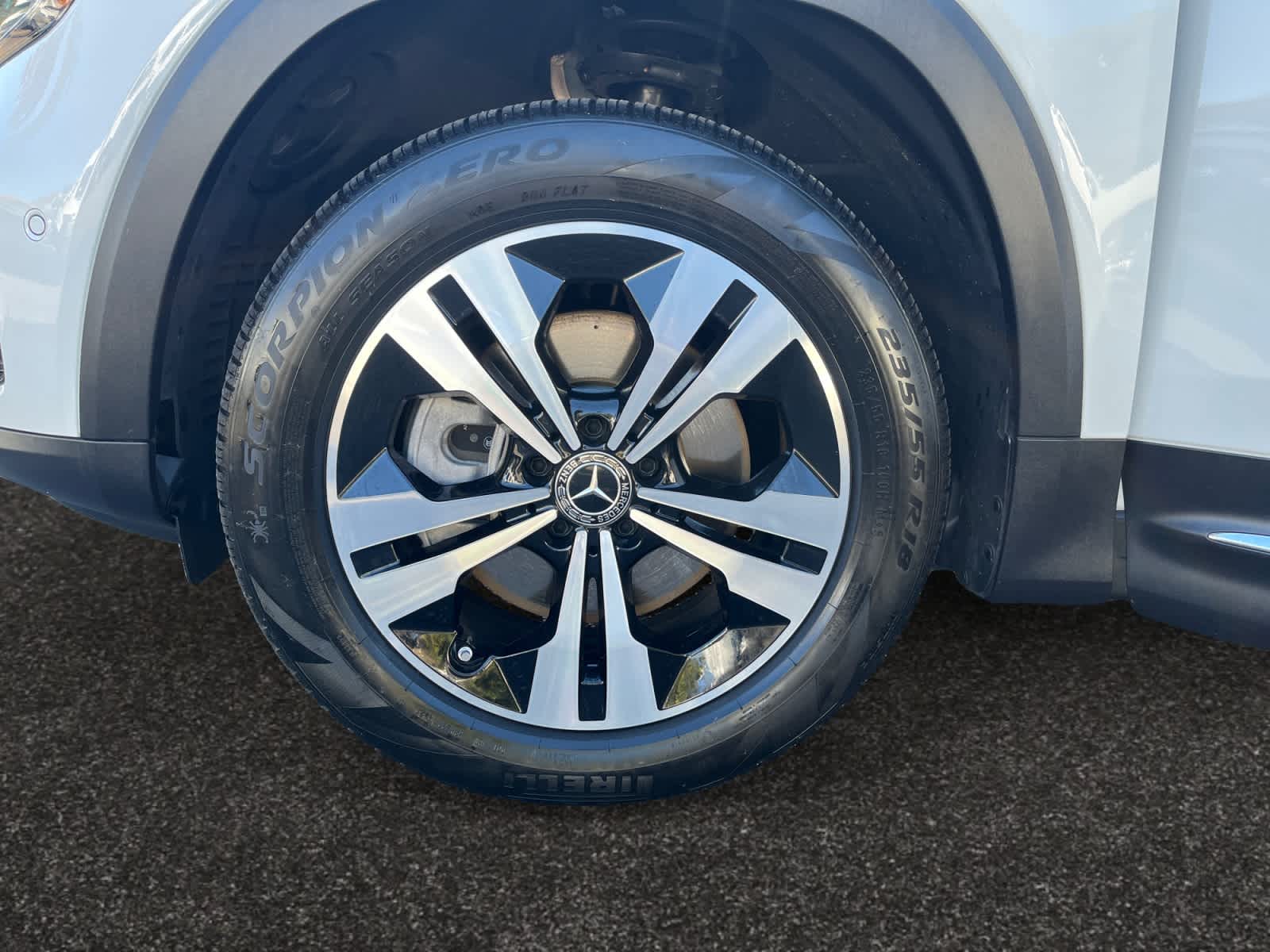 used 2025 Mercedes-Benz GLB 250 car, priced at $44,287