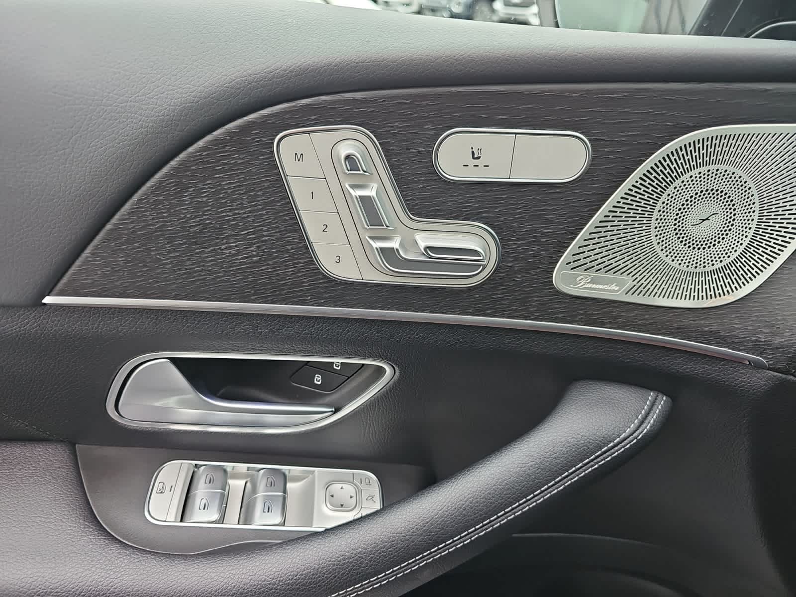 used 2023 Mercedes-Benz GLE 350 car, priced at $54,497