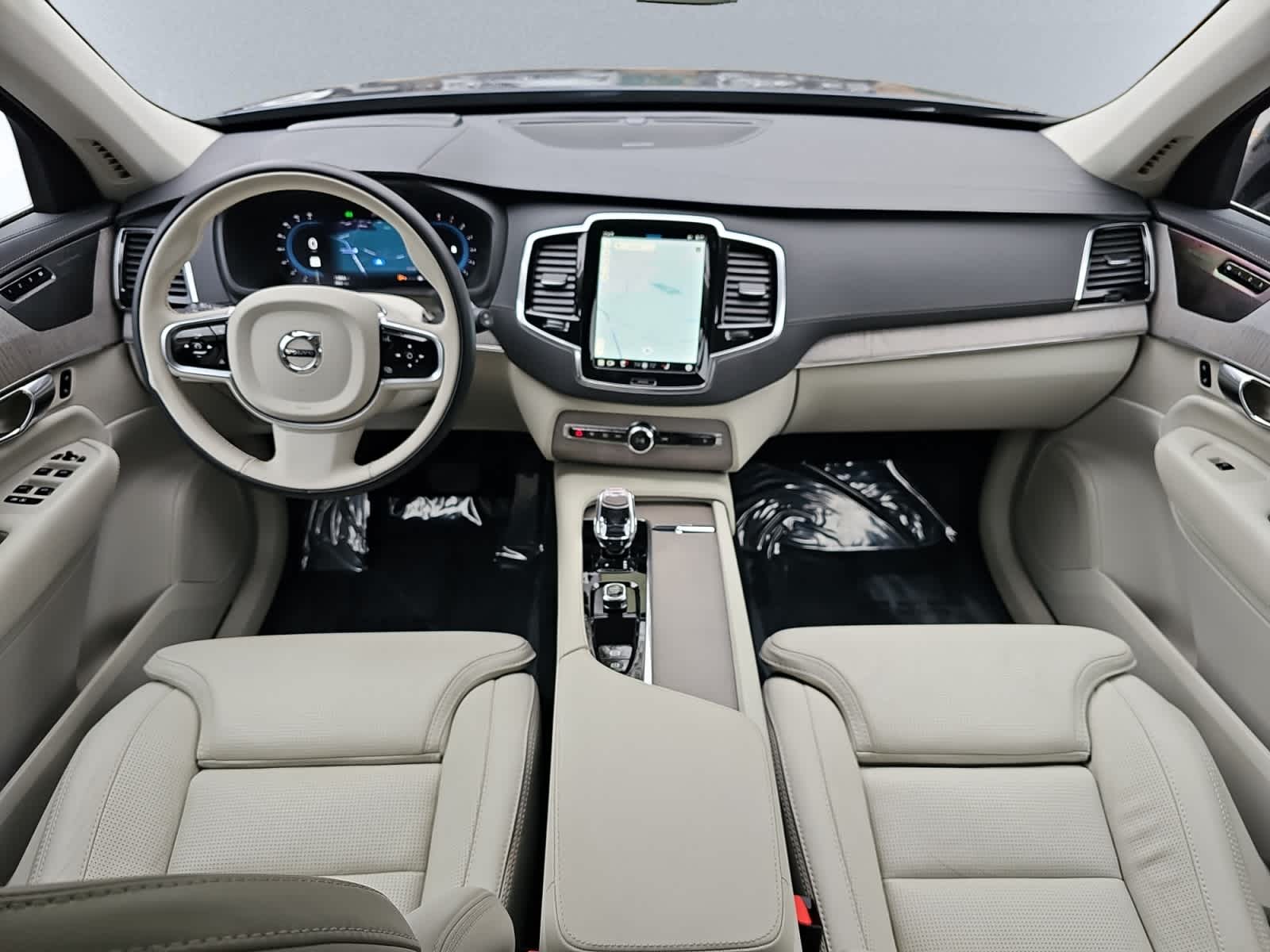 used 2024 Volvo XC90 car, priced at $45,987