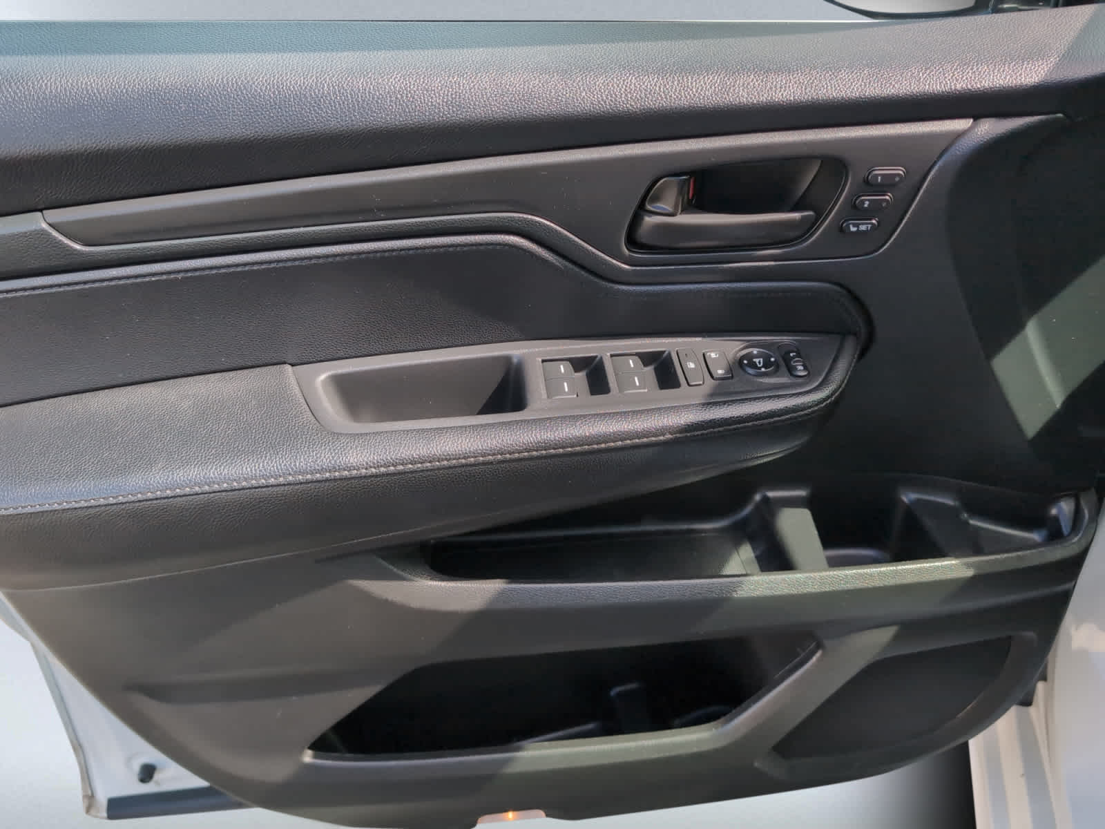 used 2023 Honda Odyssey car, priced at $32,388