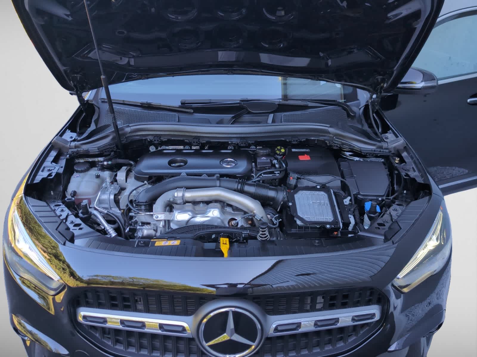 used 2025 Mercedes-Benz GLA 250 car, priced at $41,988