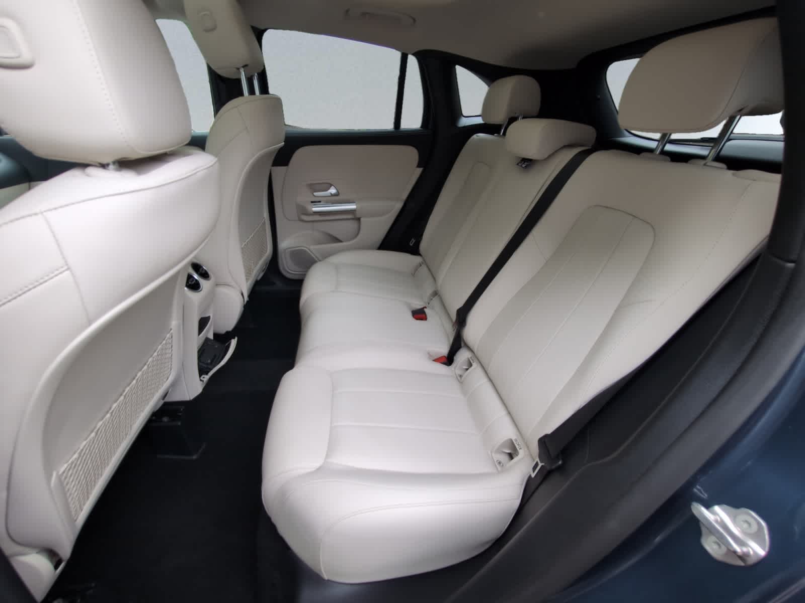 used 2022 Mercedes-Benz GLA 250 car, priced at $32,788