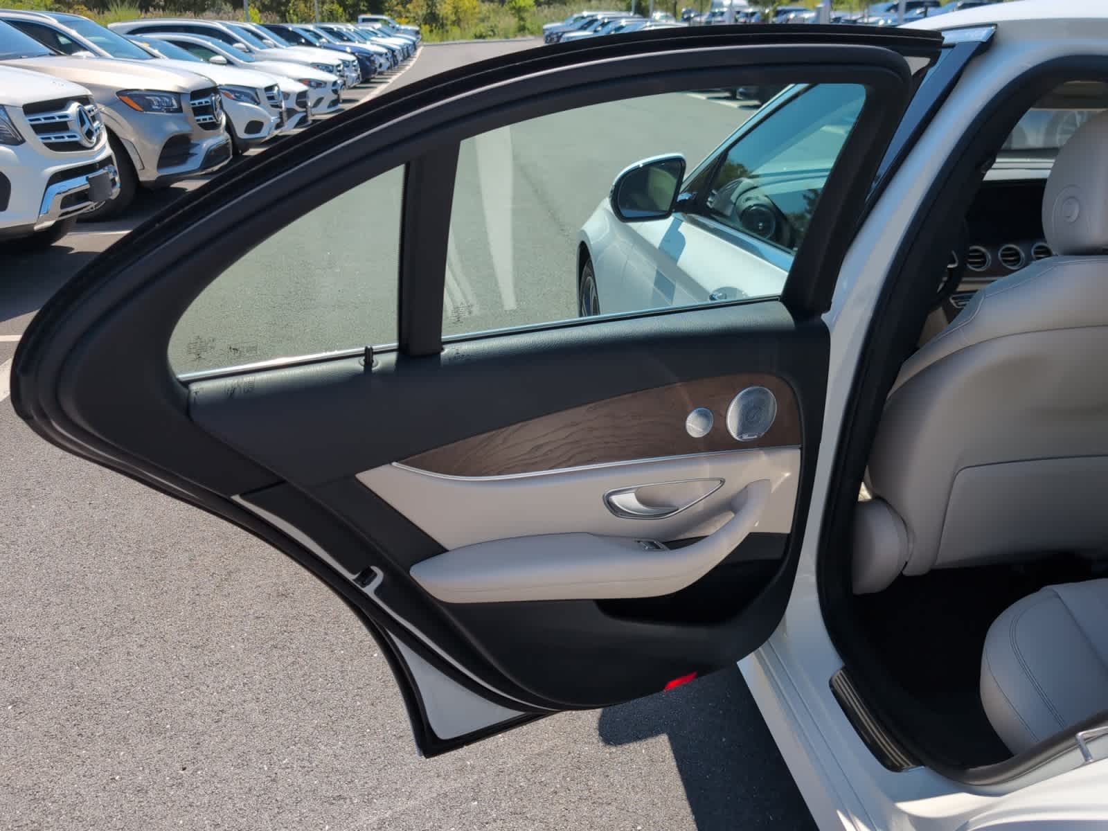 used 2020 Mercedes-Benz E-Class car, priced at $33,988