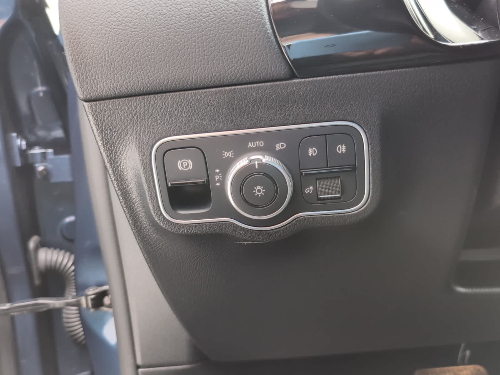 used 2023 Mercedes-Benz GLA 250 car, priced at $30,988
