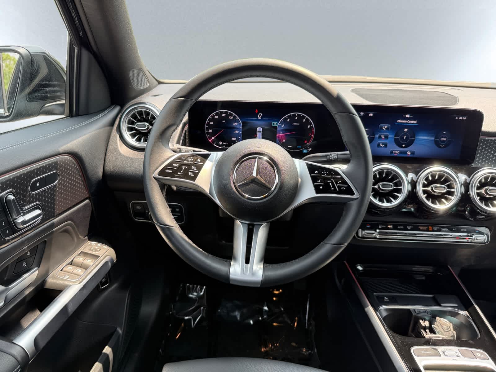 used 2024 Mercedes-Benz GLB 250 car, priced at $38,988